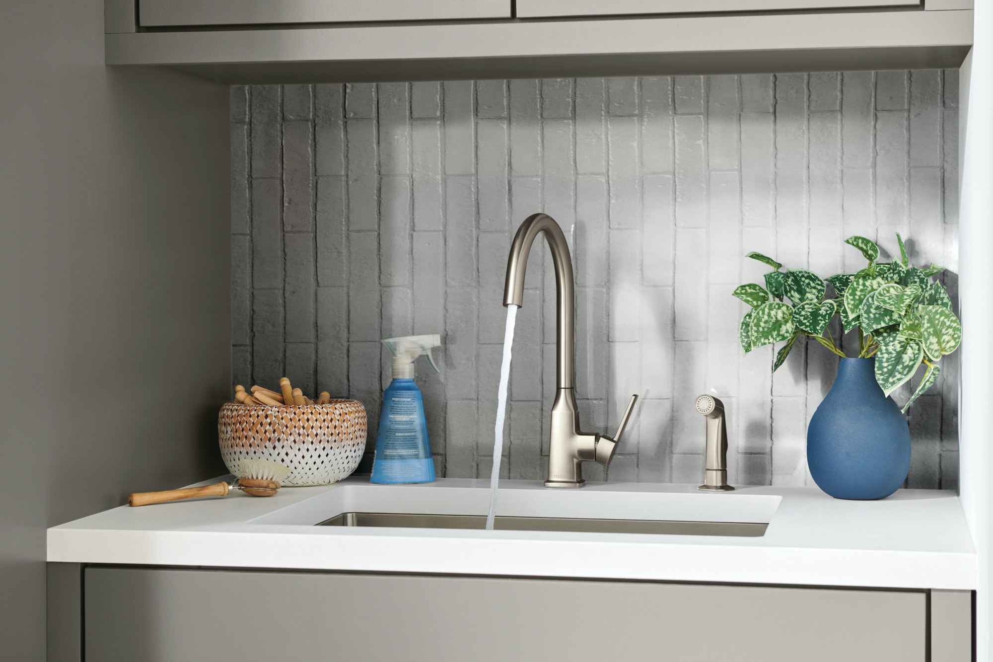 Peerless P1971LF-SS Kitchen-Faucets - View #2
