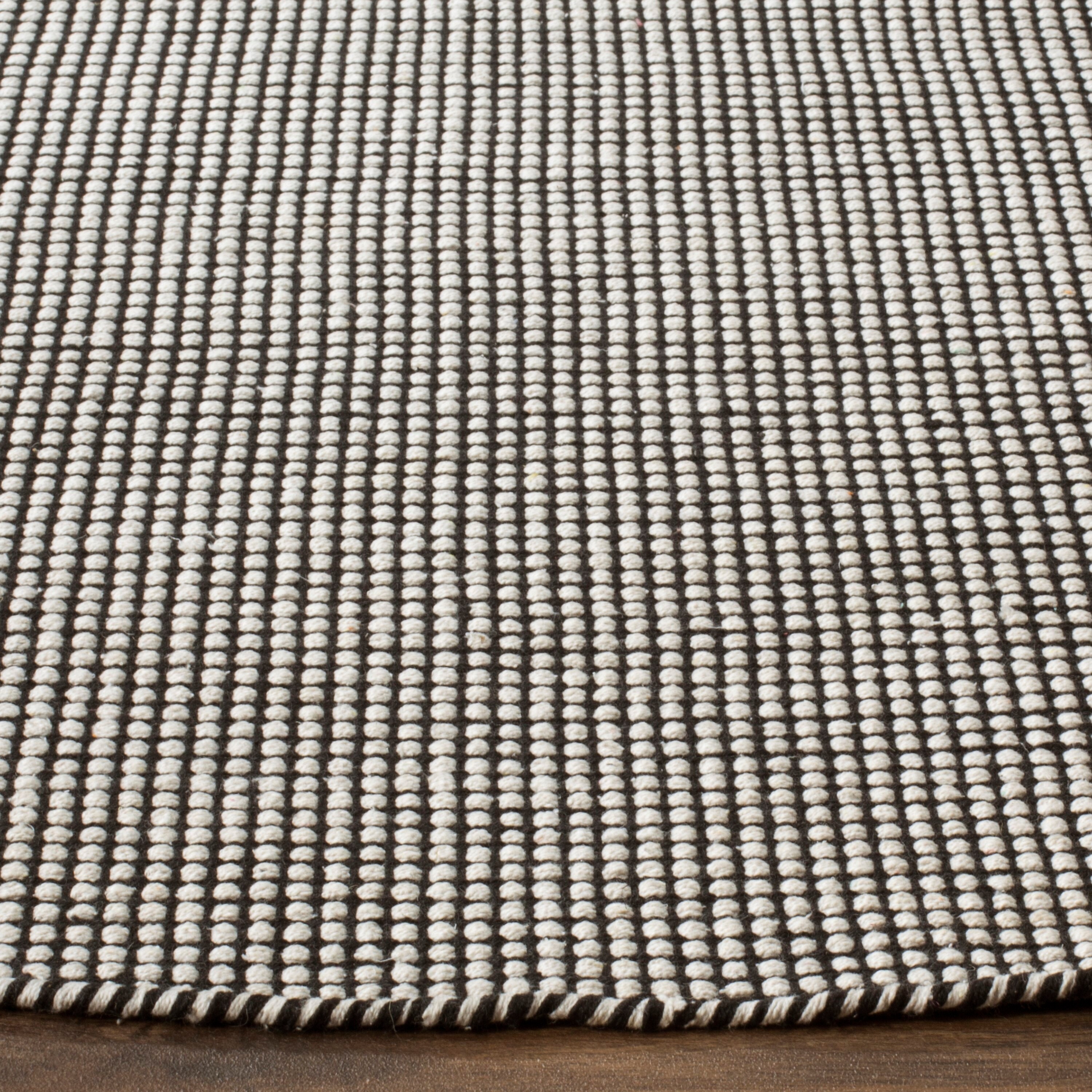Safavieh MTK345D-4R rugs - View #3