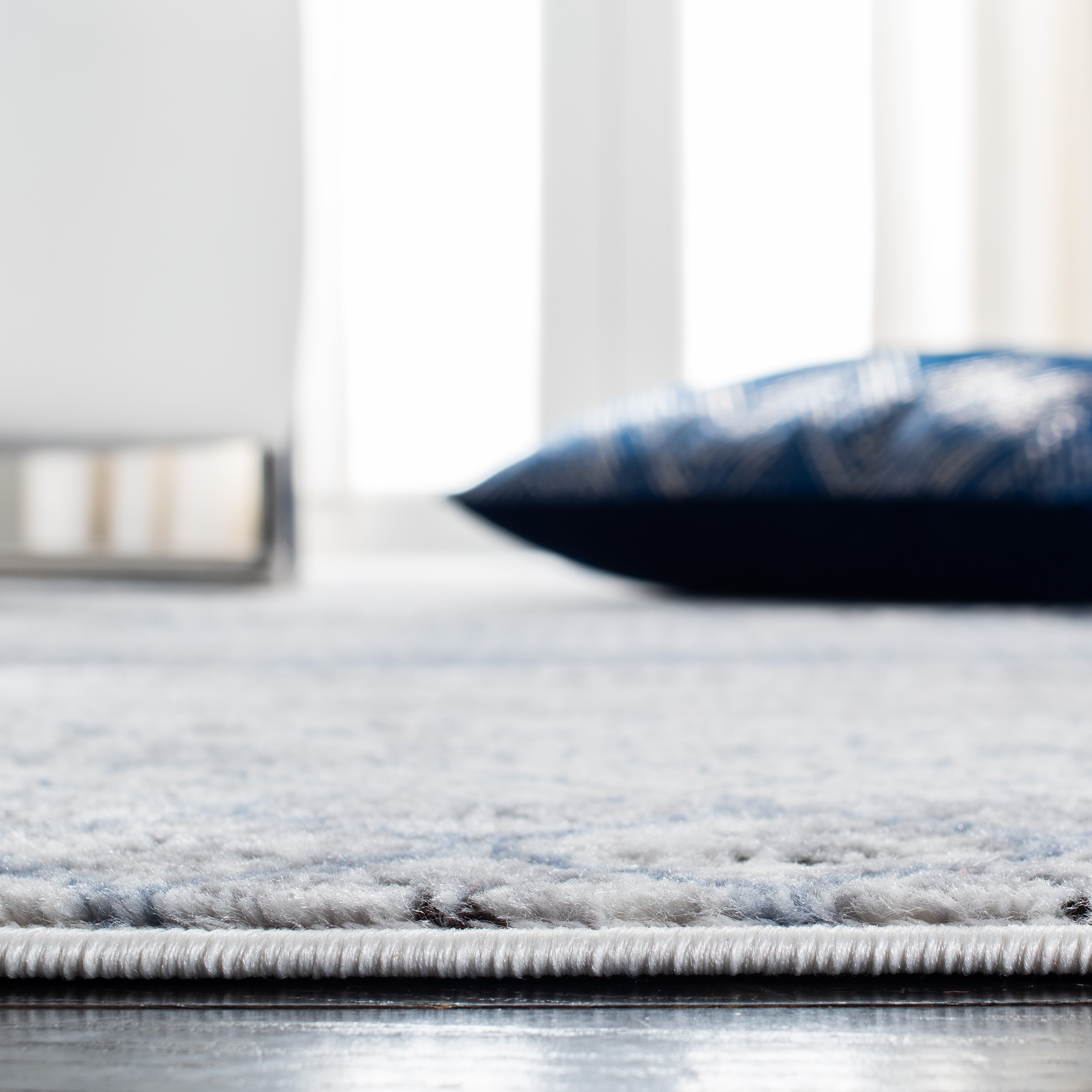 Safavieh ALA761G-5SQ rugs - View #5