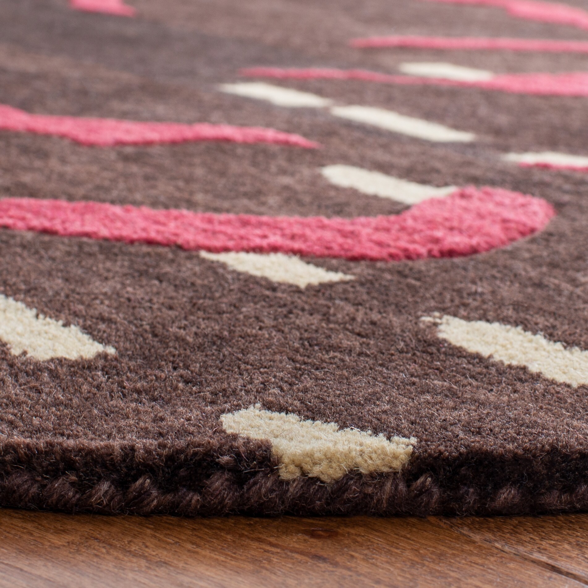 Safavieh WYD618A-7R rugs - View #3