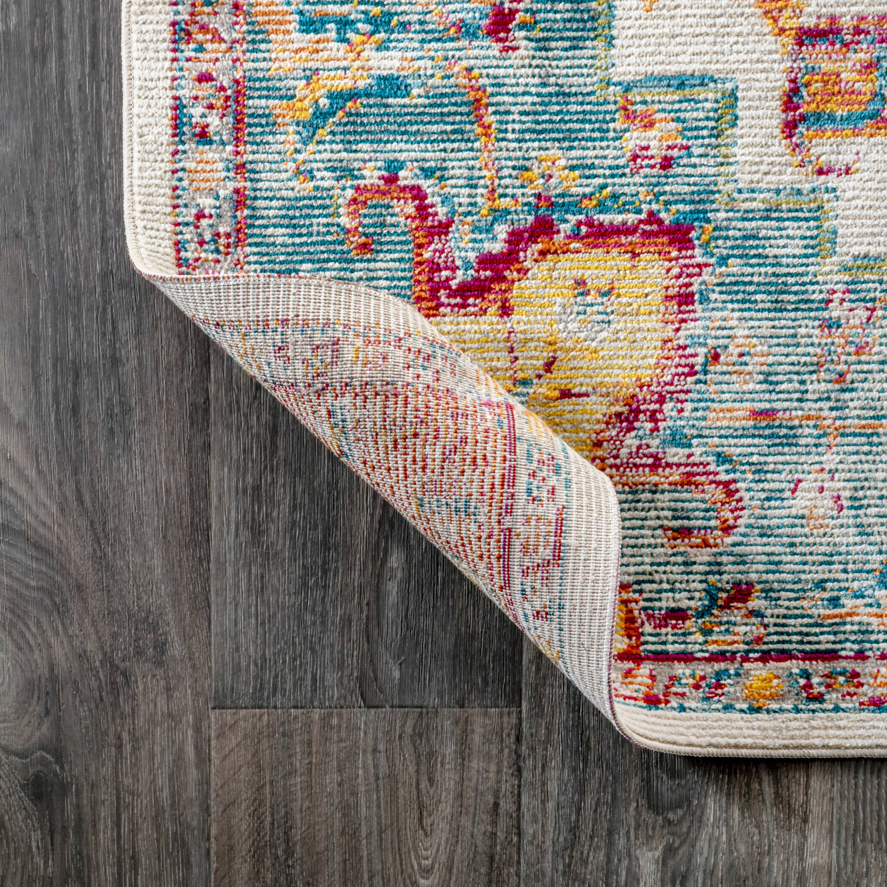 Zafra Vintage Medallion Blue and Coral 5' x 8' Area Rug