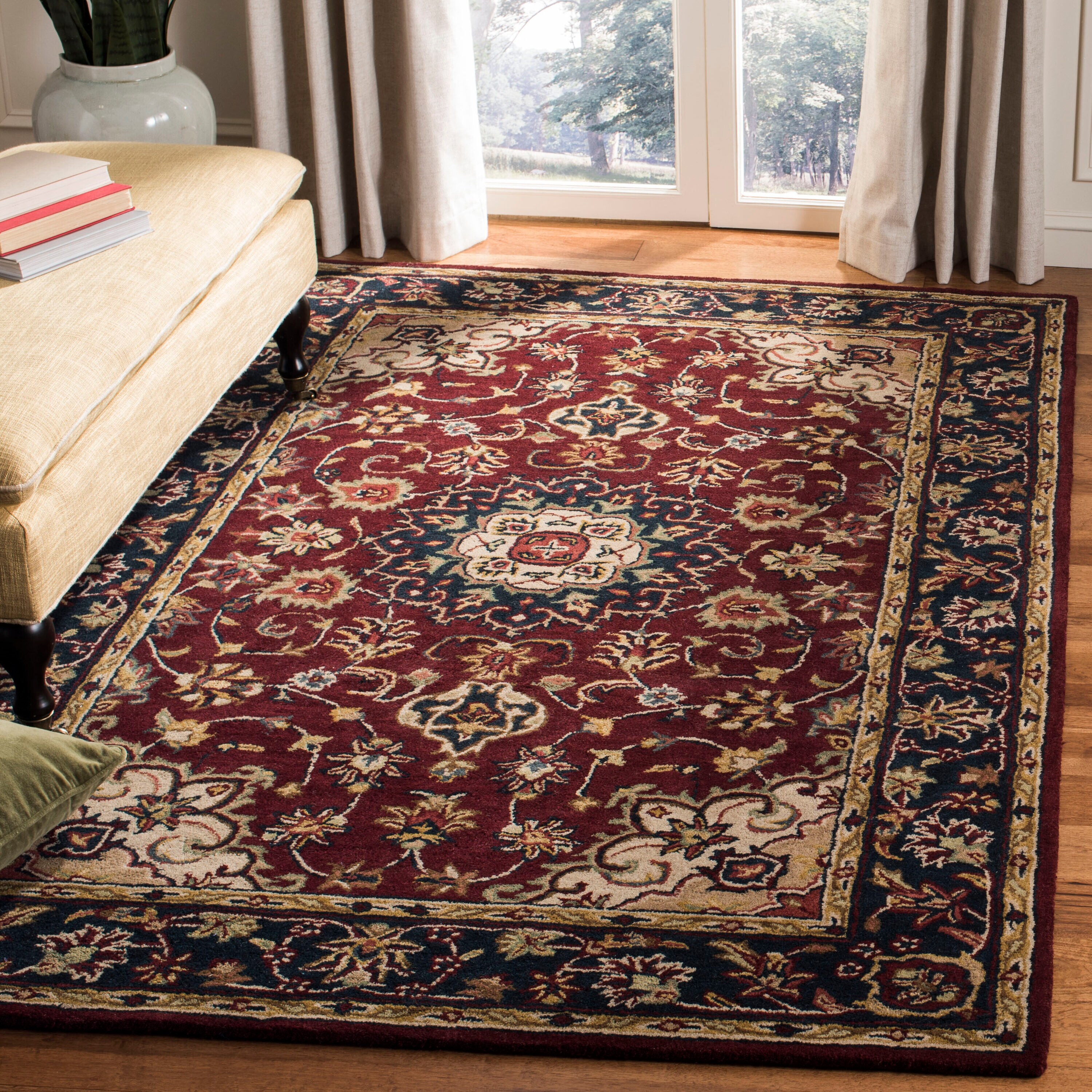 Classic Tufted Rug 362A Brg/Nv 5 x 8 Rectangular Area rug