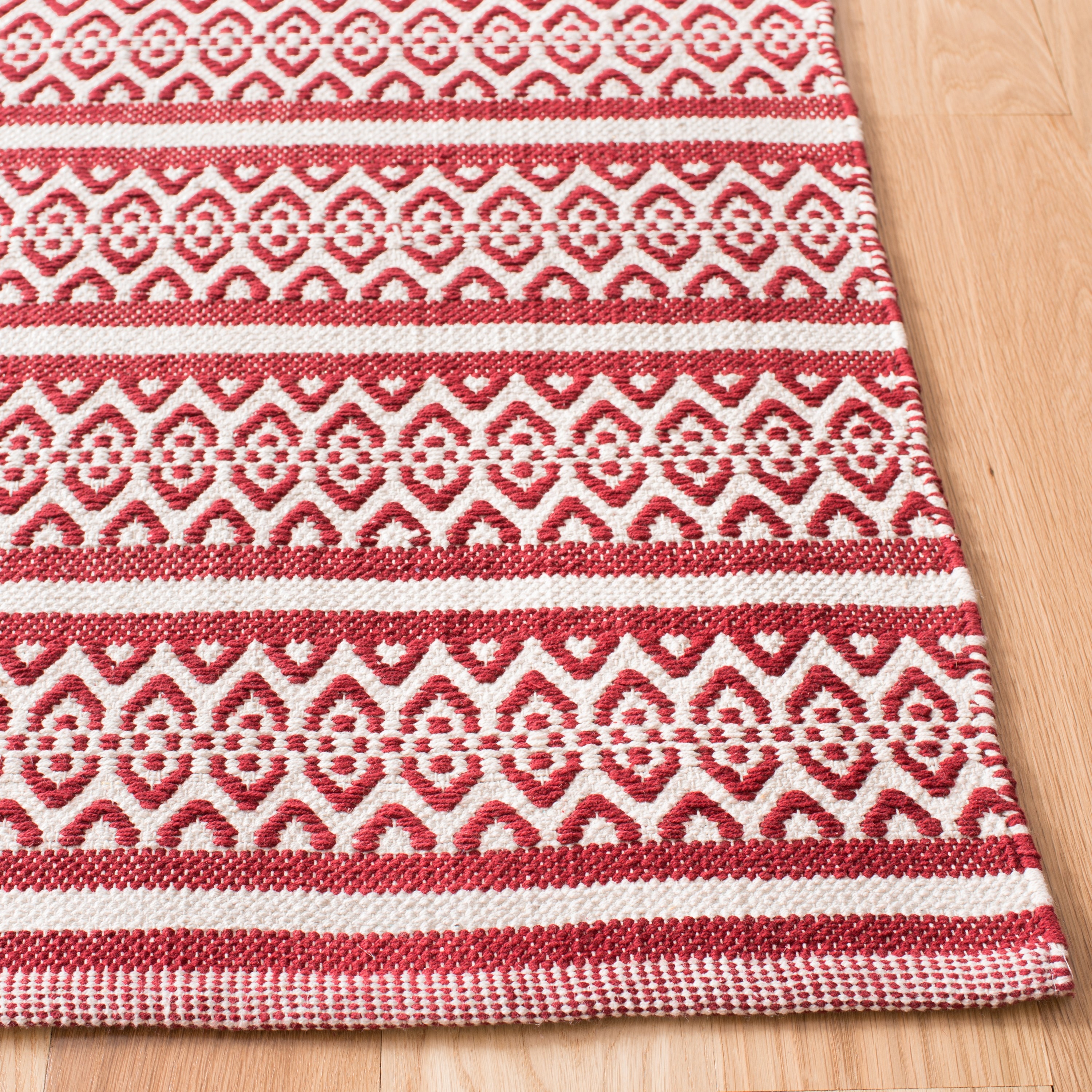 Safavieh MTK341C-4 rugs - View #3