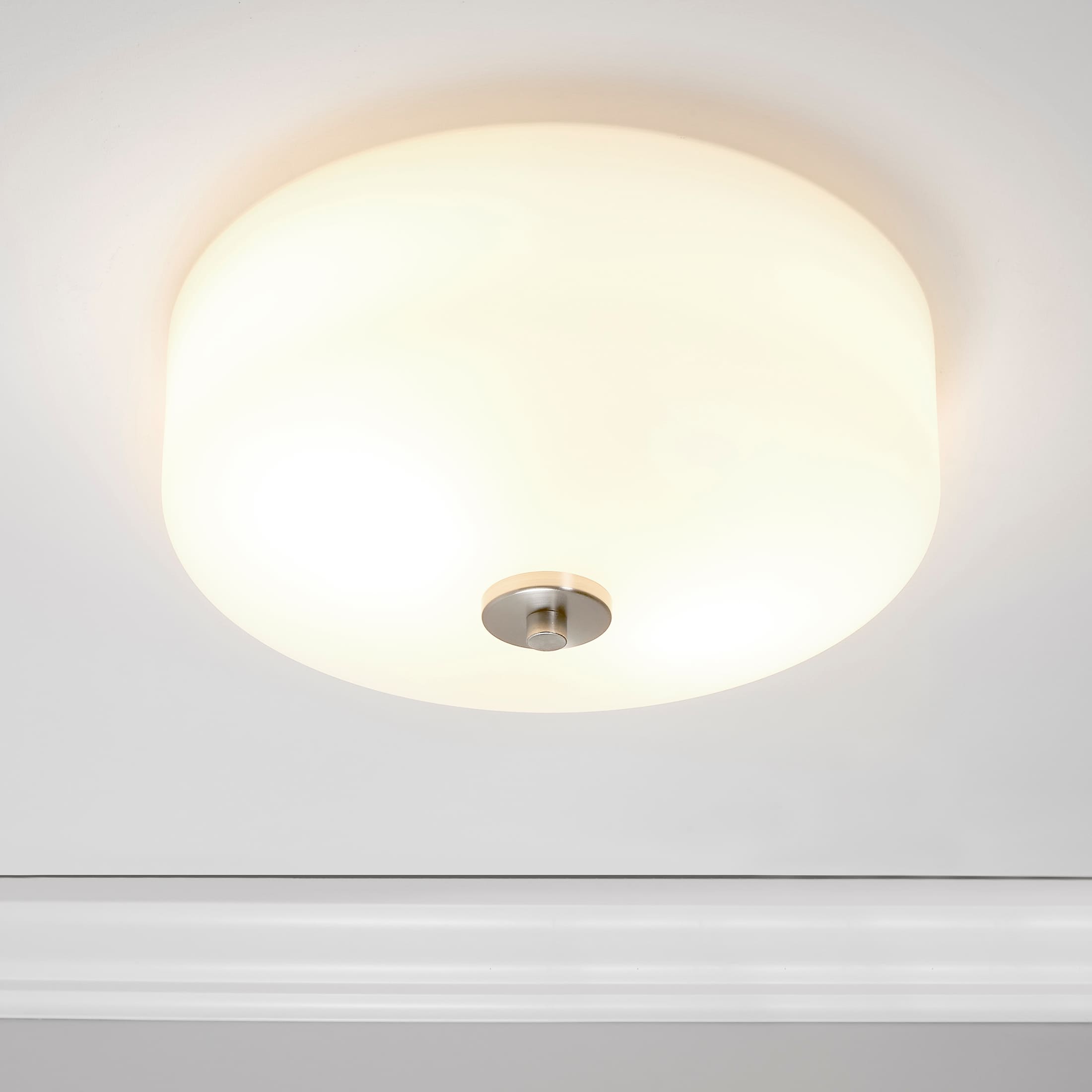 Maxxima MCL-5121800W 1 -Light 12.25-in Powder coated White Flush Mount Light