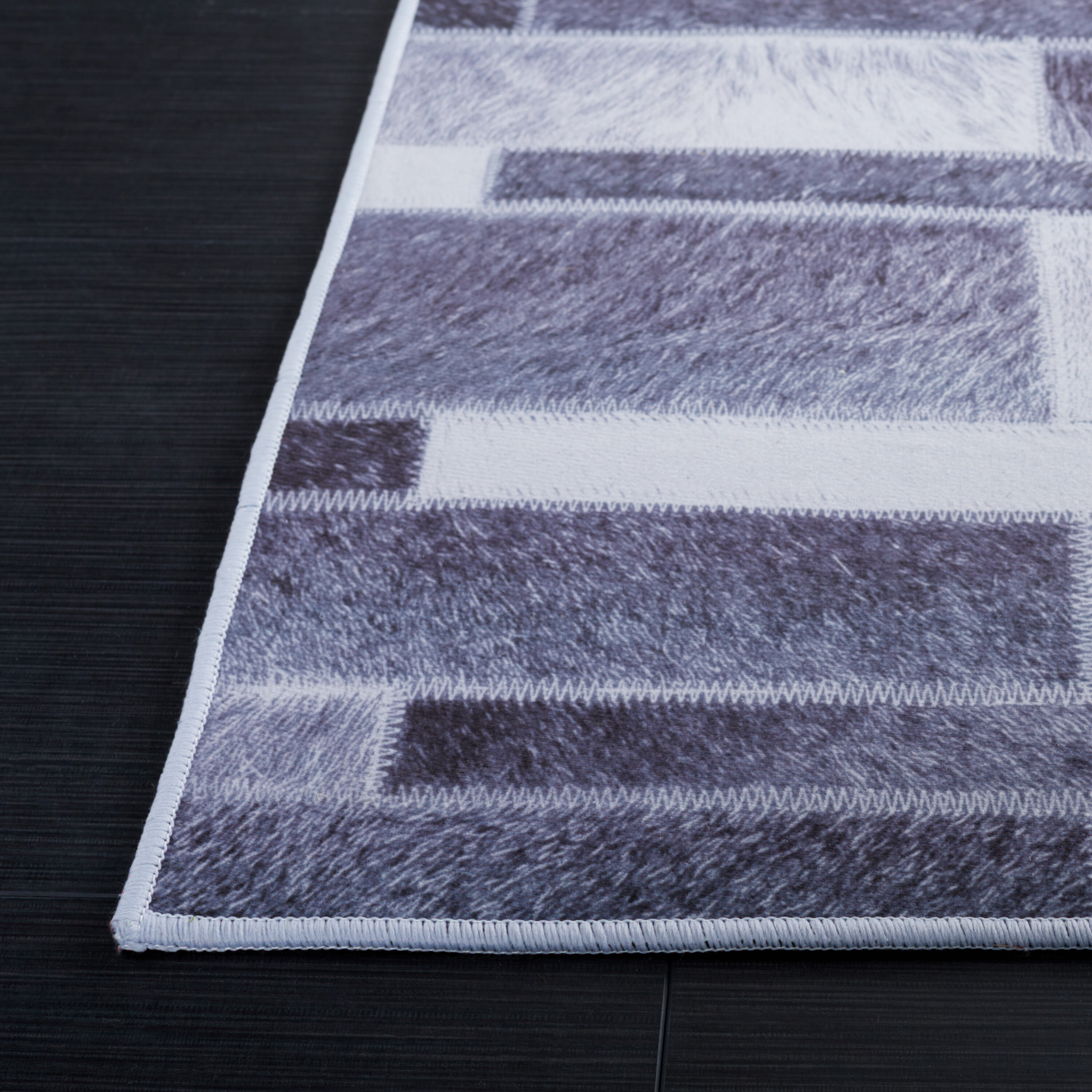 Ivory and Gray Faux Fur 6' x 9' Washable Area Rug