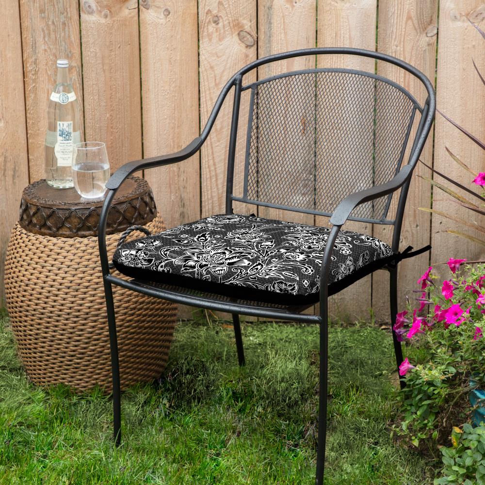 Garden Treasures Black and White Jacobean Seat Pad at Lowes.com