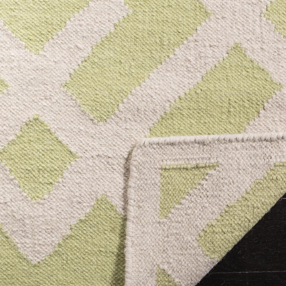 Safavieh DHU552A-210 rugs - View #4