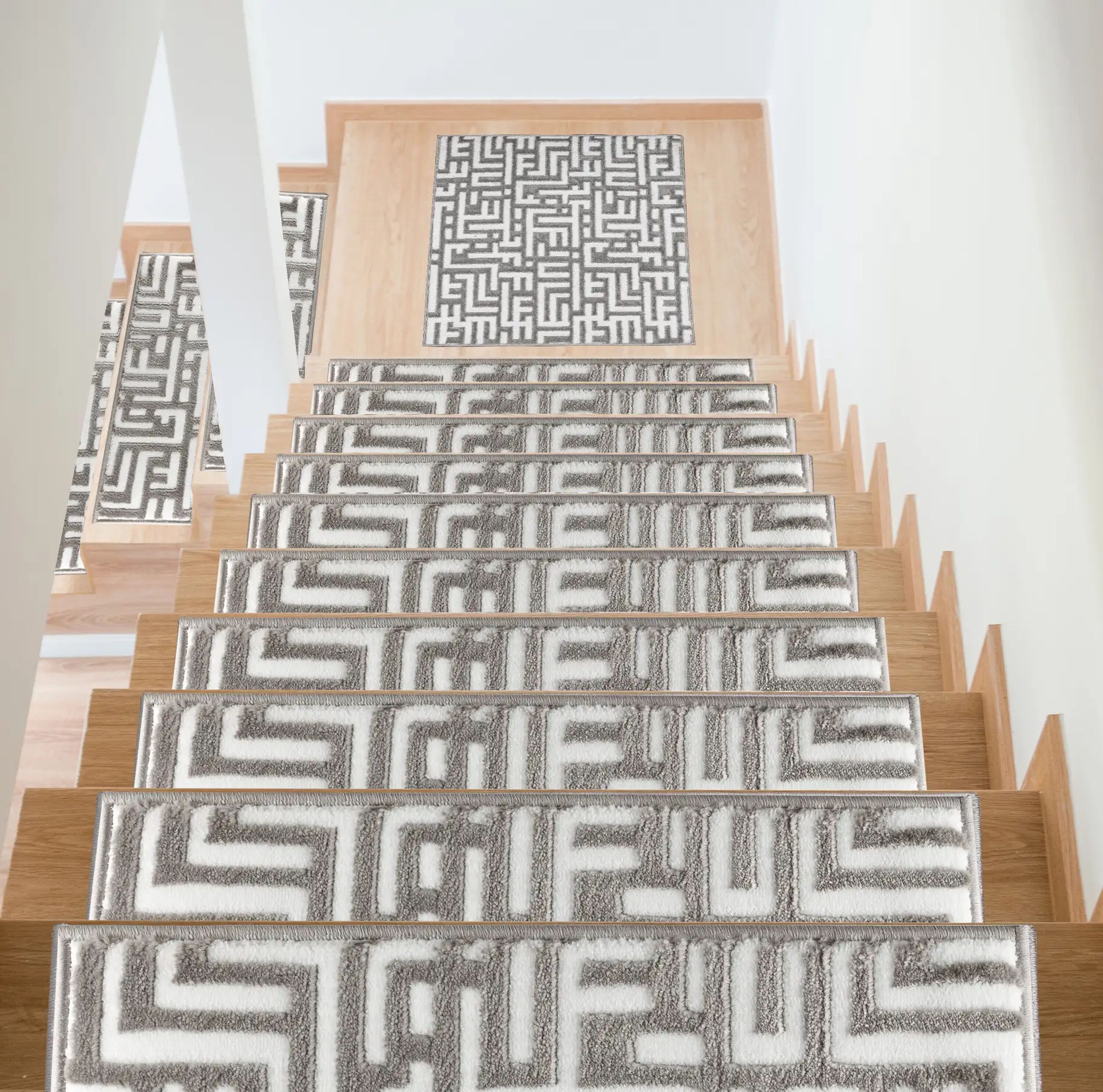 The Sofia Rugs Non-Slip Carpets (Set of 10) Machine Washable Shag White  Indoor Geometric Bohemian/Eclectic Machine Washable Stair Tread Rug in the  Rugs department at