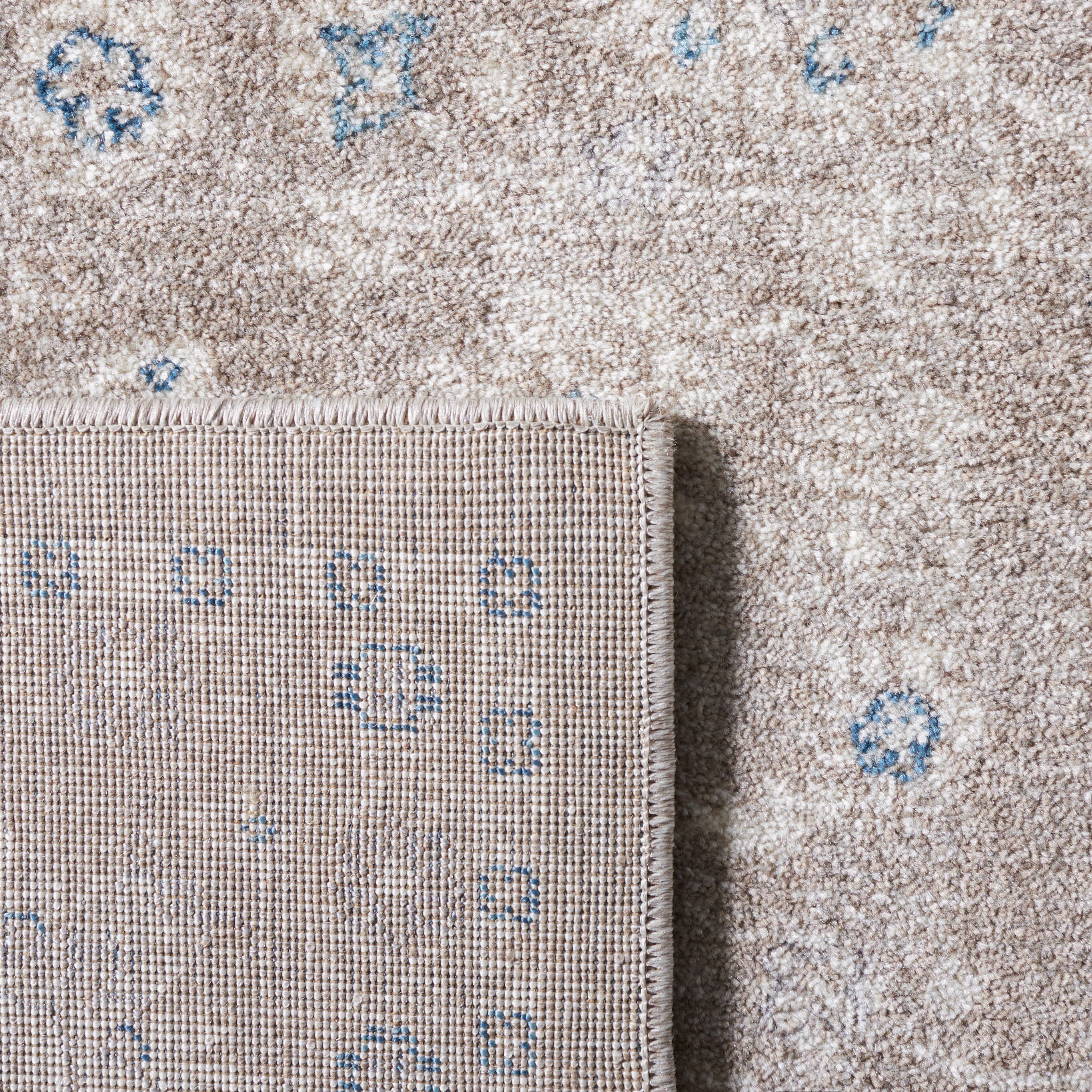 Safavieh SOF330A-7SQ rugs - View #3