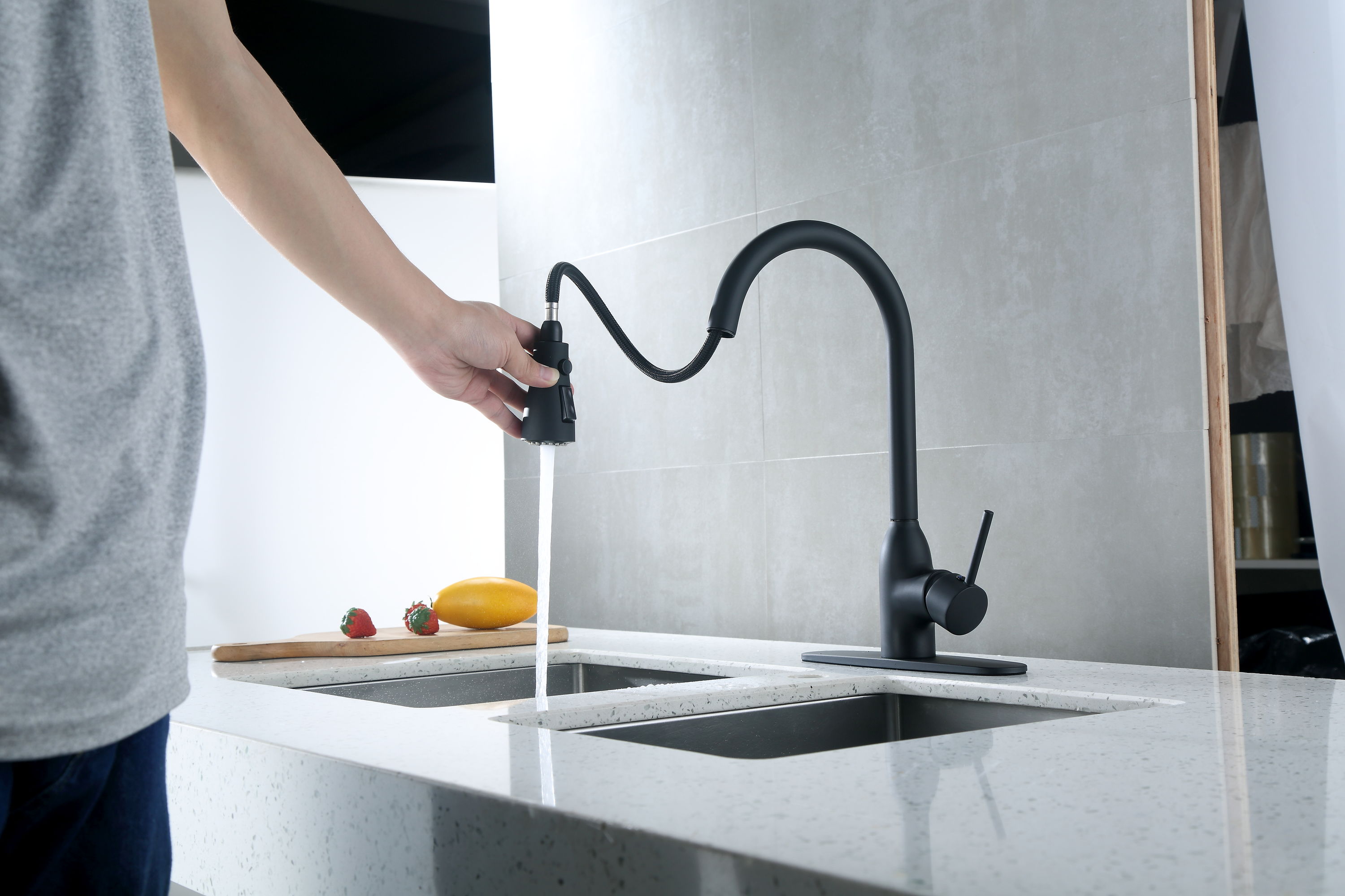 Runfine RFF10E-BLK Kitchen-Faucets - View #4