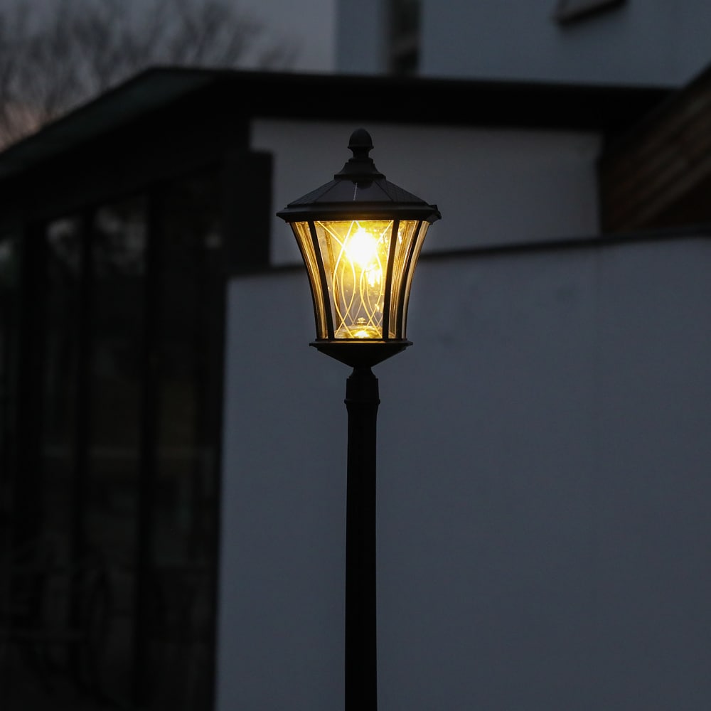 Black Matte Aluminum Solar LED Lamp Post with Clear Glass