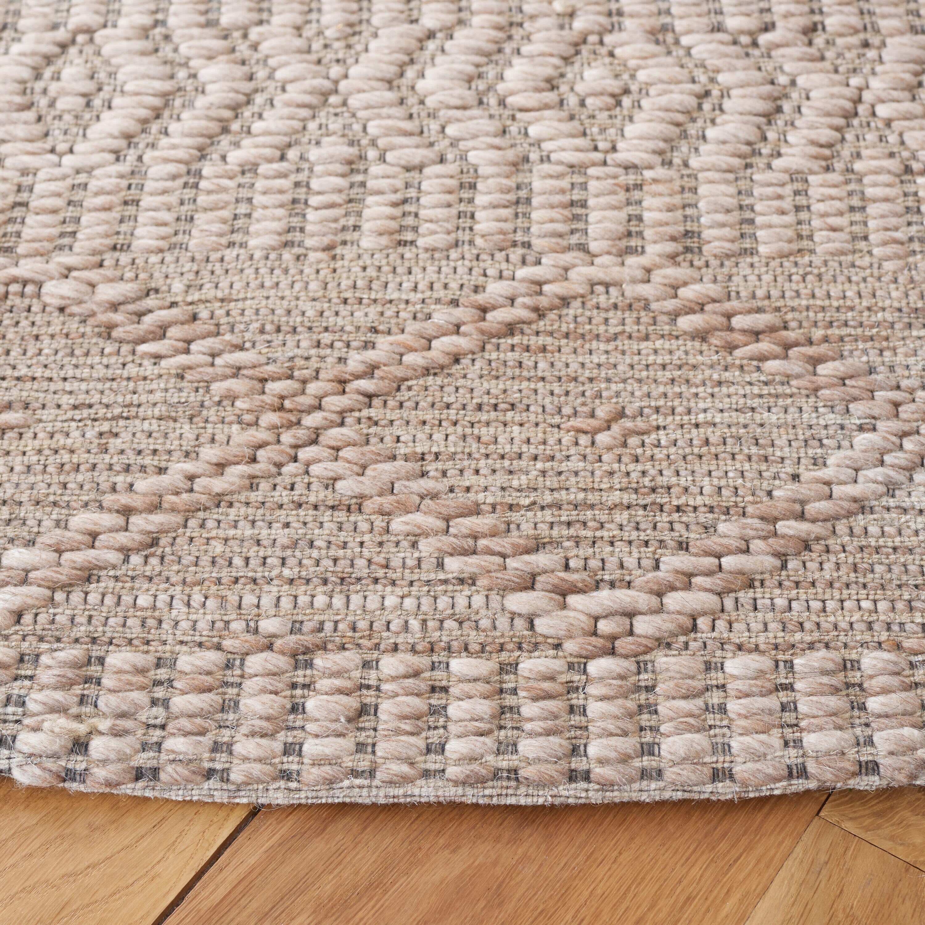 Safavieh MRB751B-6R rugs - View #3