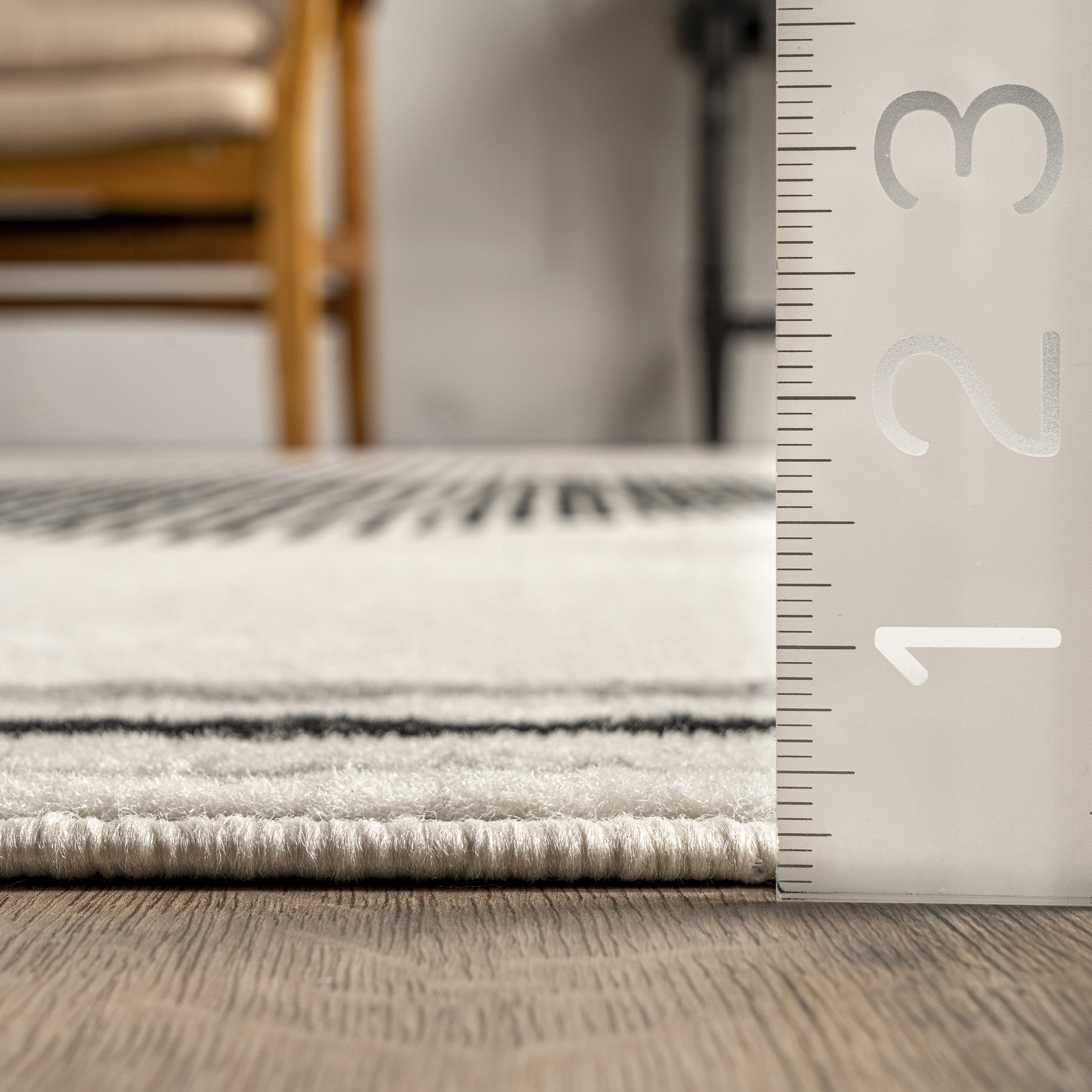 Gray Geometric Synthetic Easy Care Area Rug