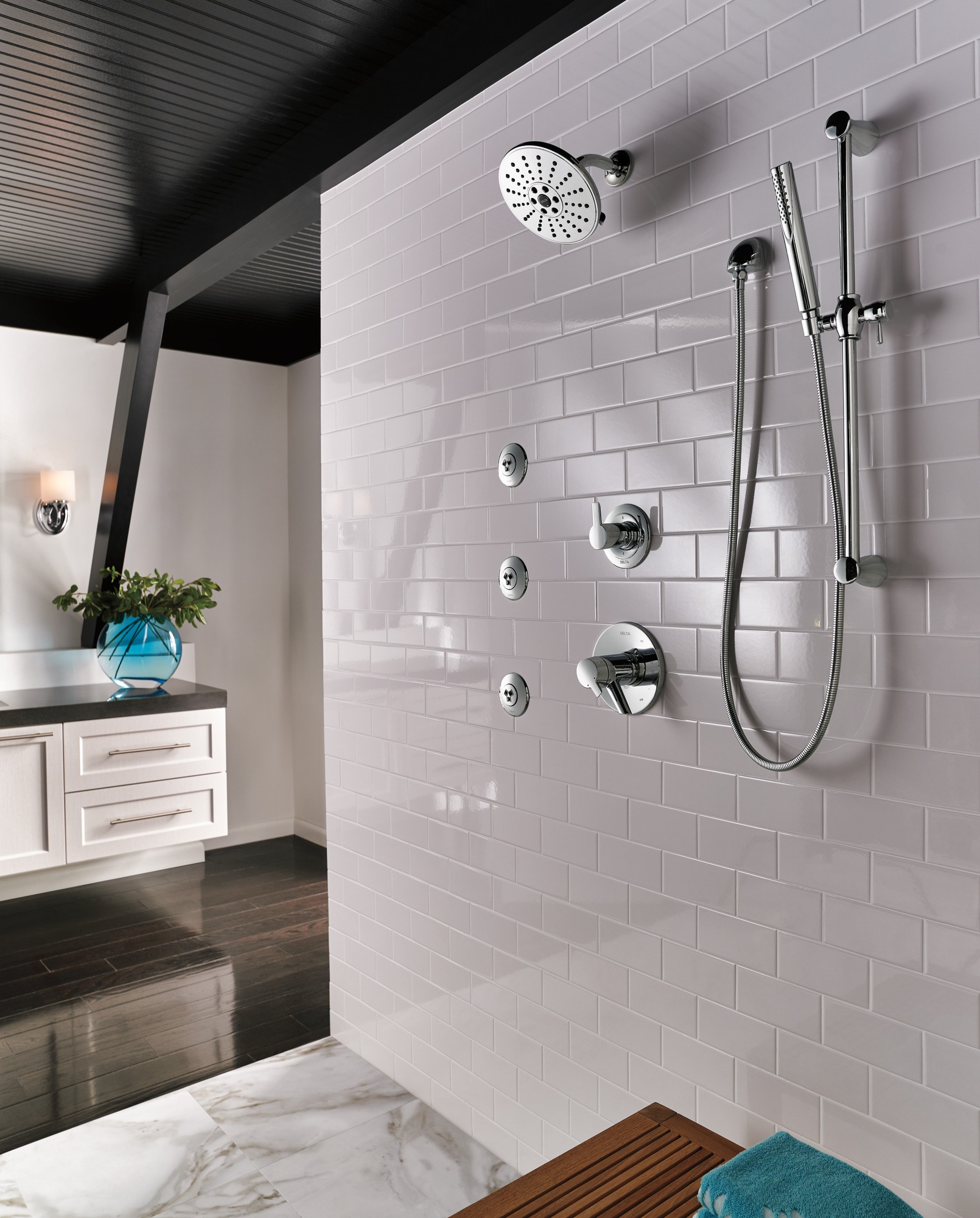 Delta SH5002-CZ Shower-Tub-Jets - View #3