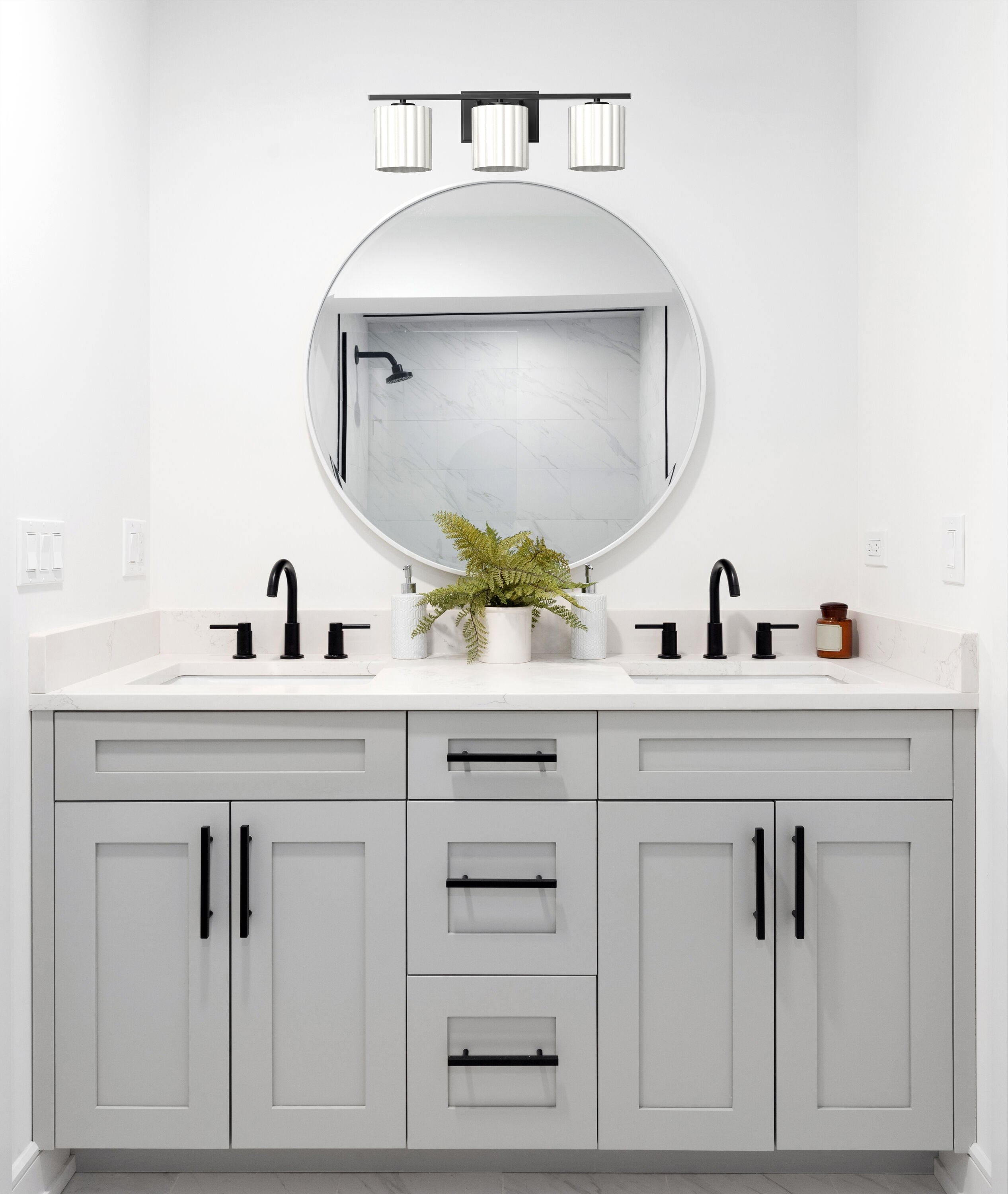 allen + roth EE60727A Maylin 23-in 3 -Light Matte Black Modern/contemporary Vanity light