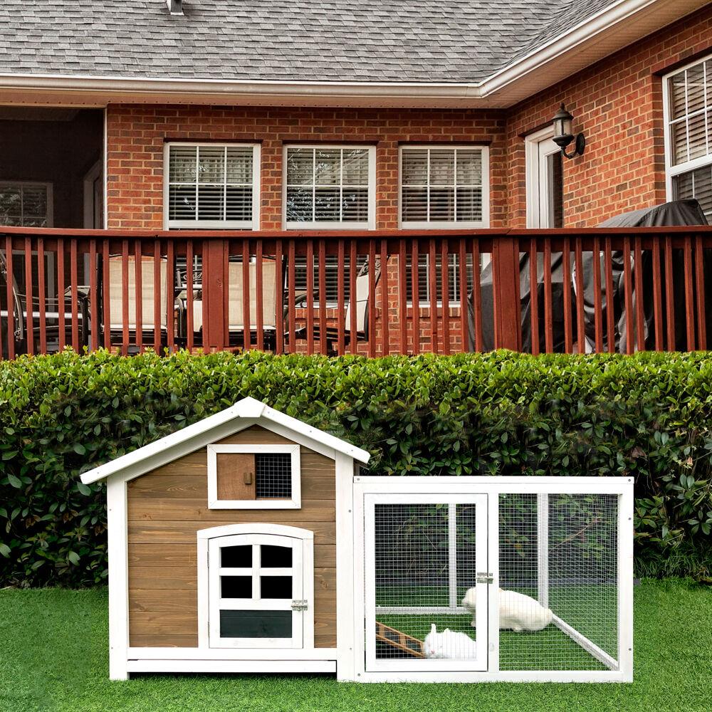 Brown and White Wooden Chicken Coop with Wire Mesh Run