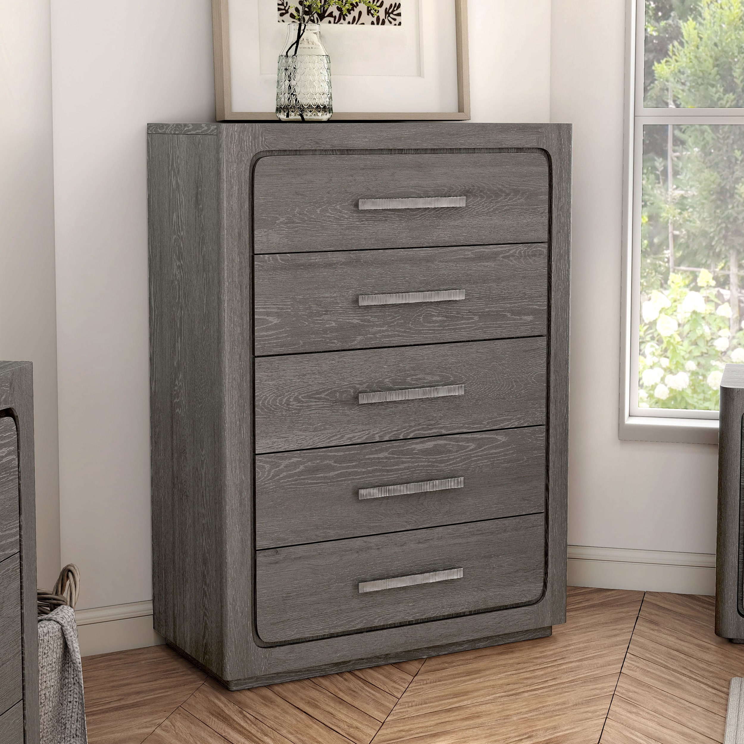 Furniture of America IDF-70100GY-C Rally Gray Rubberwood 5 -Drawer Standard chest