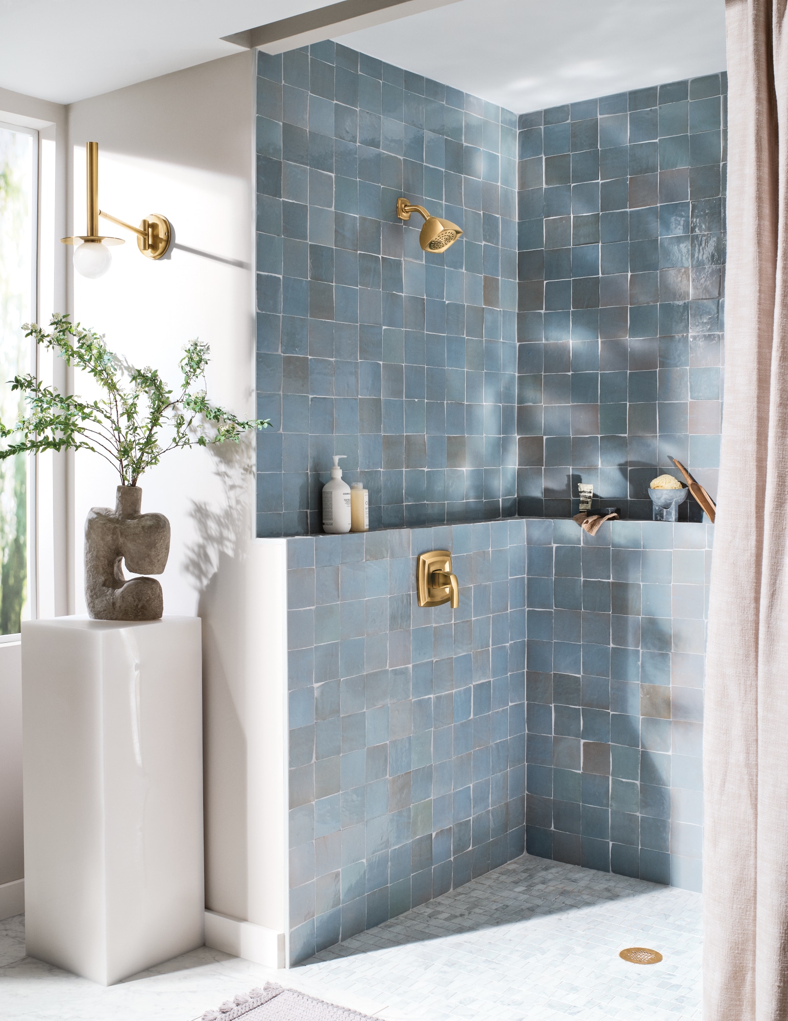 Moen T2692BG Tub-Shower-Faucets - View #2