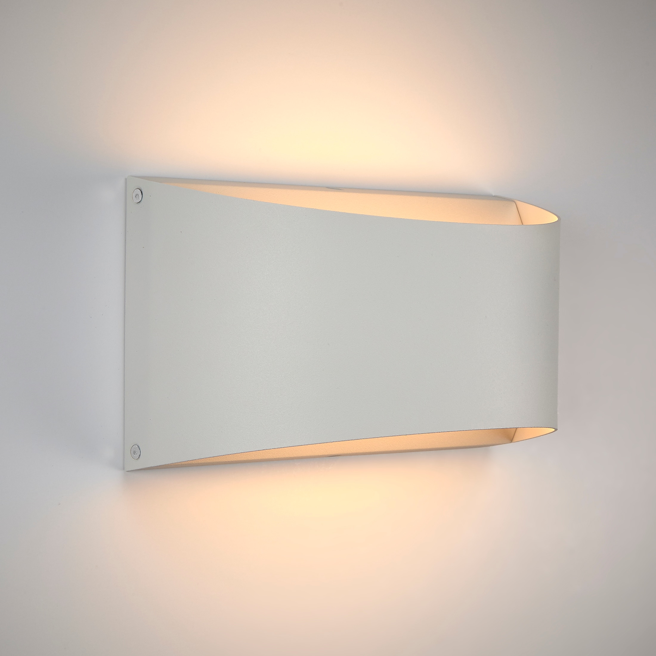 Maxxima MEL-128505W 4.6-in H Matte White Hardwired Integrated LED Outdoor Wall Light