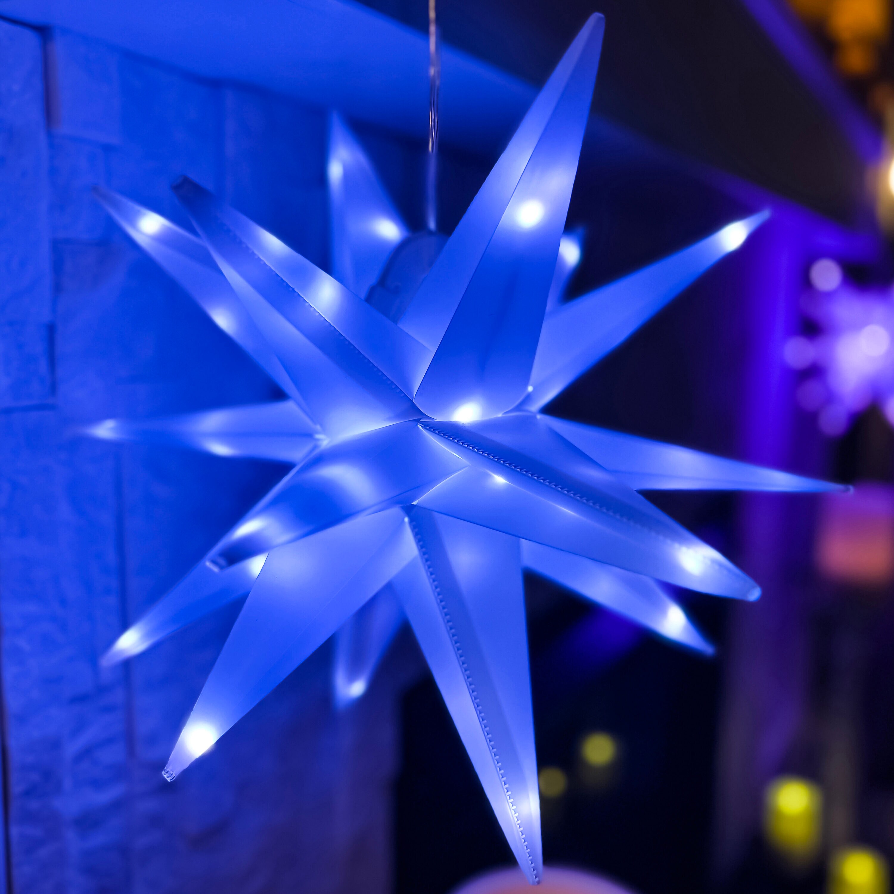 Northlight 12 White LED Lighted Battery Operated Moravian Star Christmas Decoration