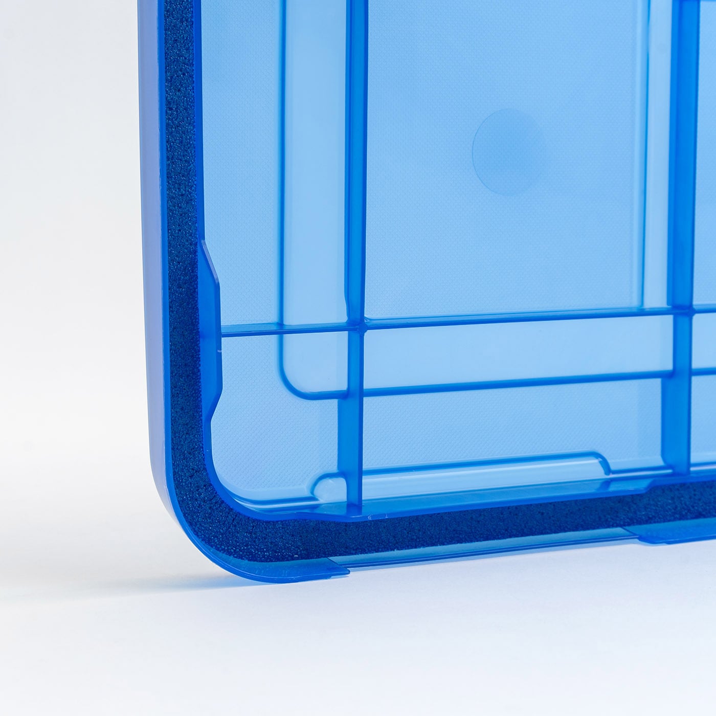 Iris 156 Quart Weatherpro Clear Plastic Storage Box in Blue