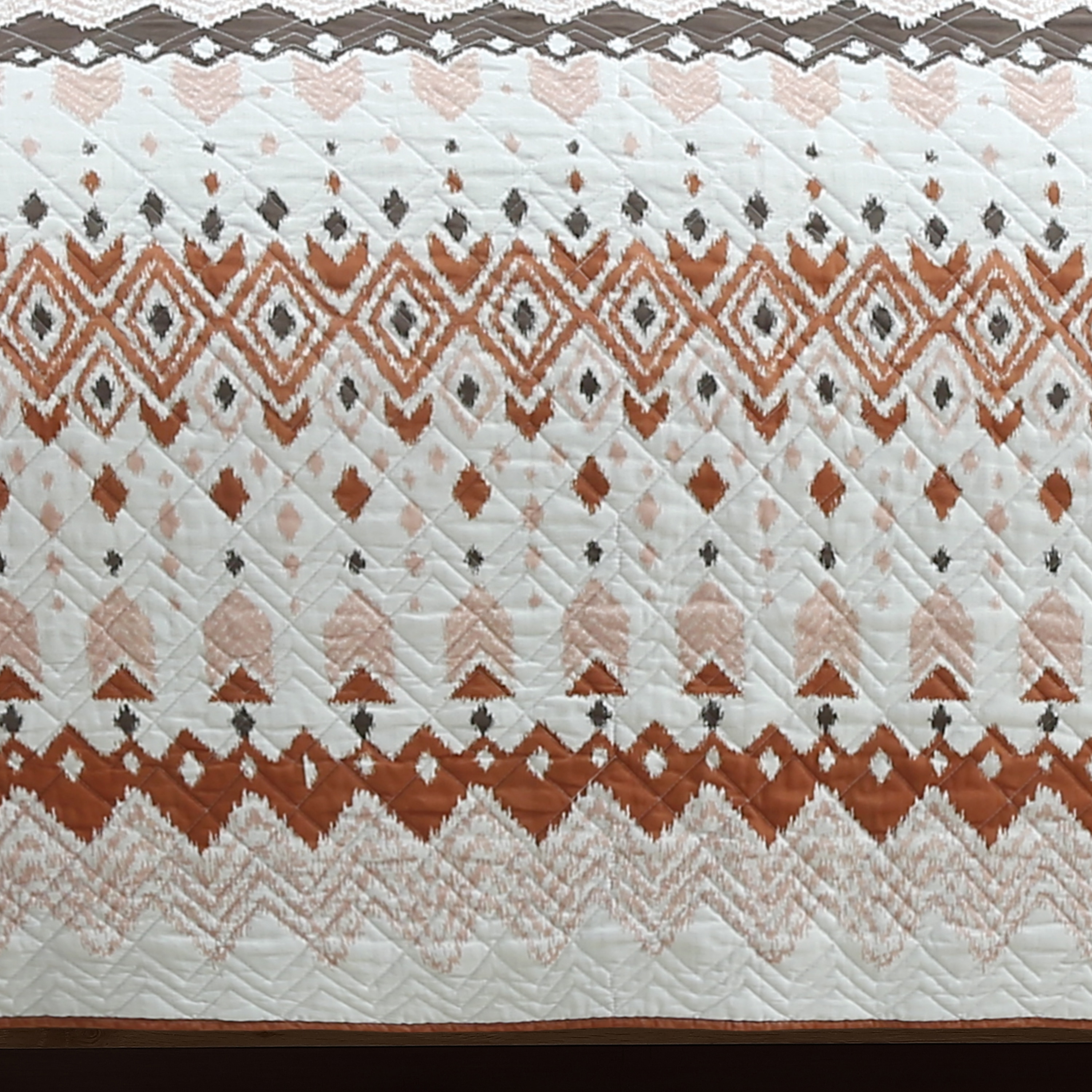 Estate Collection 168305 bedding - View #2