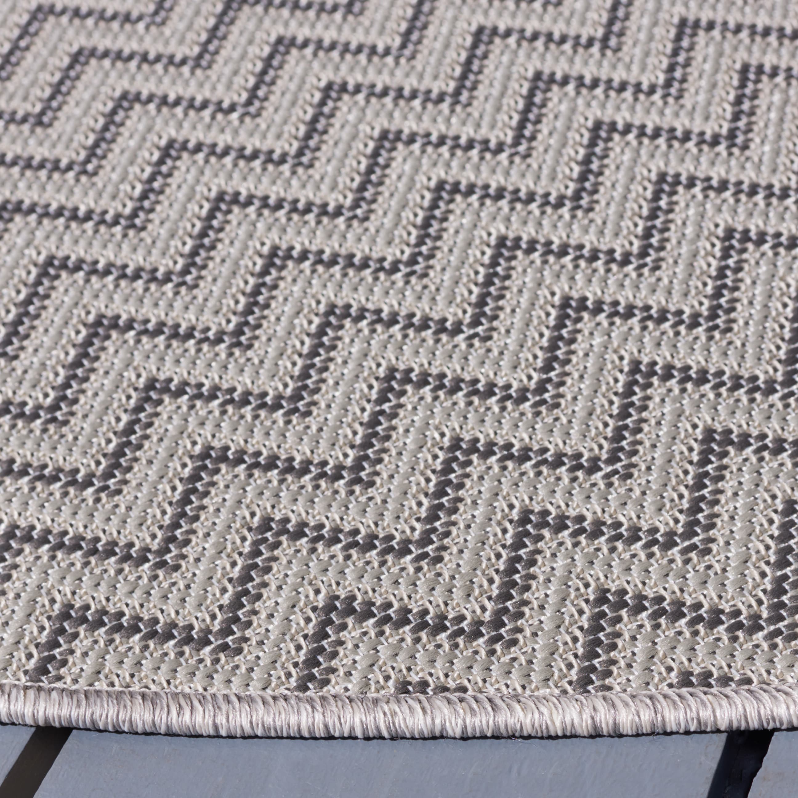Safavieh HTN237F-7R rugs - View #3