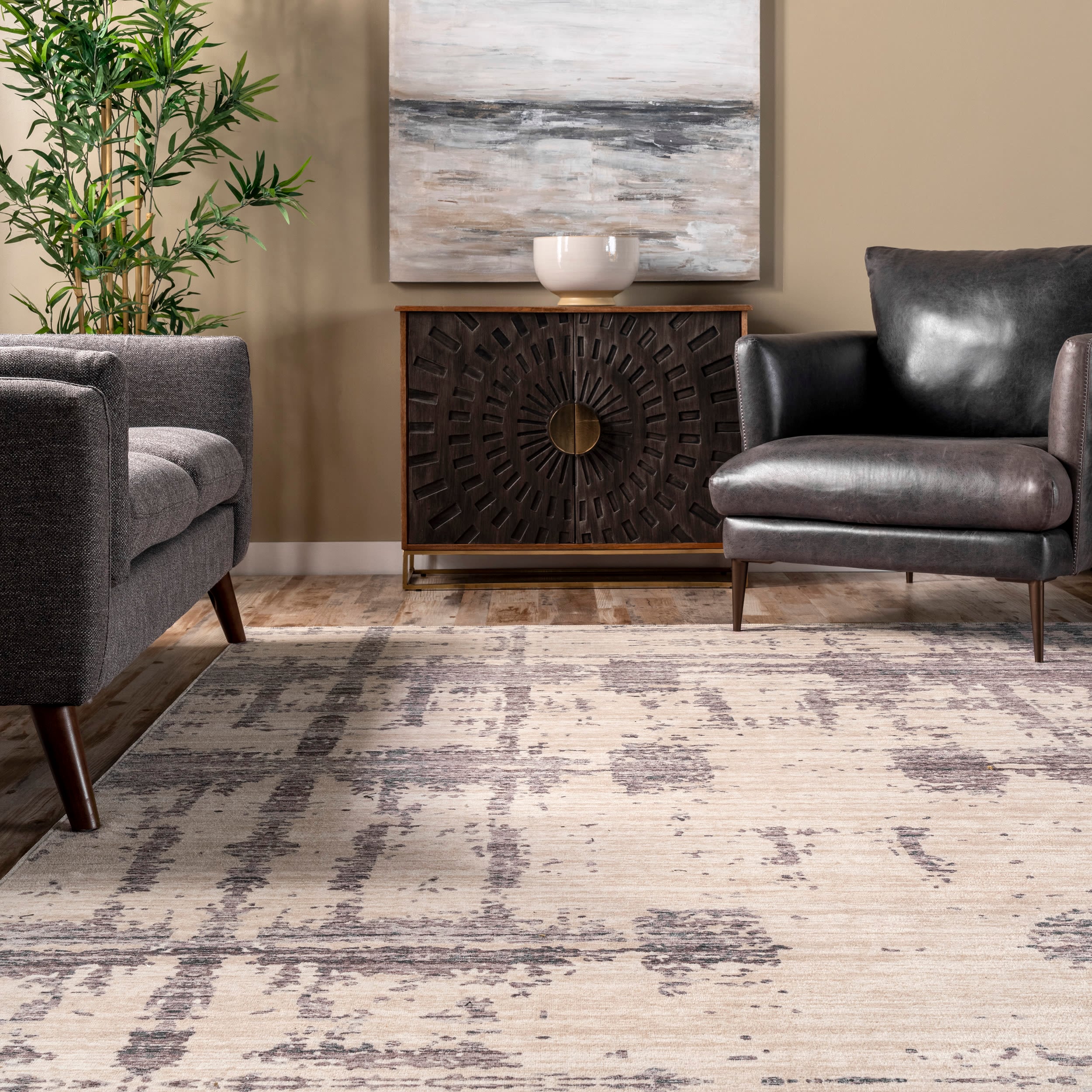 Eco-Friendly Ariana Abstract Gray Synthetic Area Rug 4' x 6'