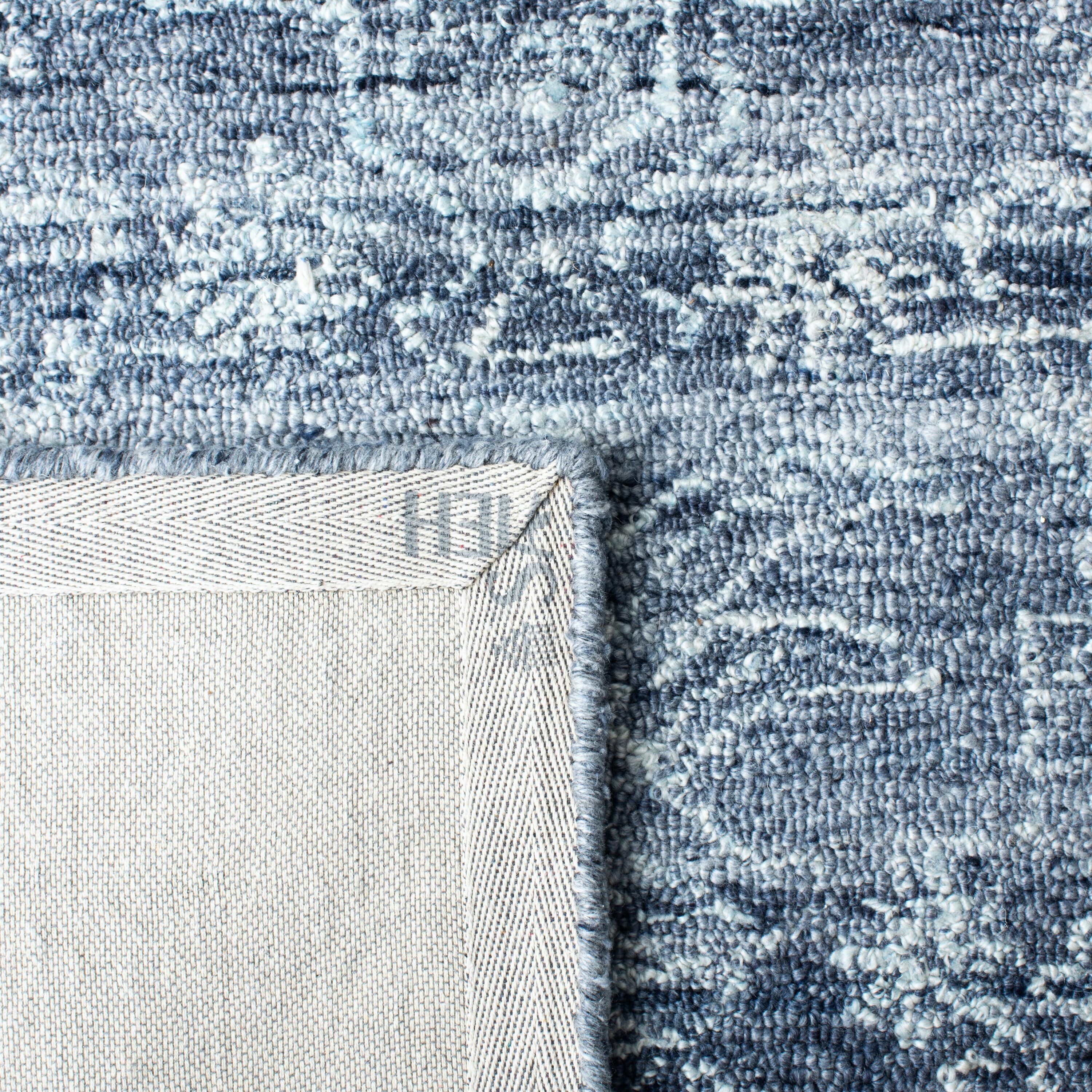 Safavieh MRQ115N-8 rugs - View #3