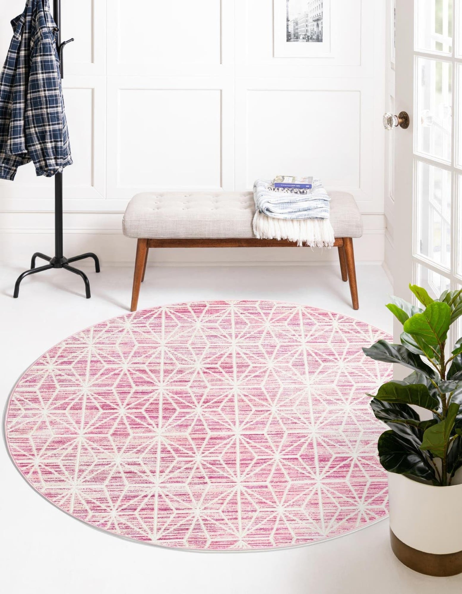 Unique Loom 3187066 Jill Zarin Uptown 5 x 5 (ft) Loomed Polypropylene Pink Round Indoor Geometric Mid-Century Modern Area rug