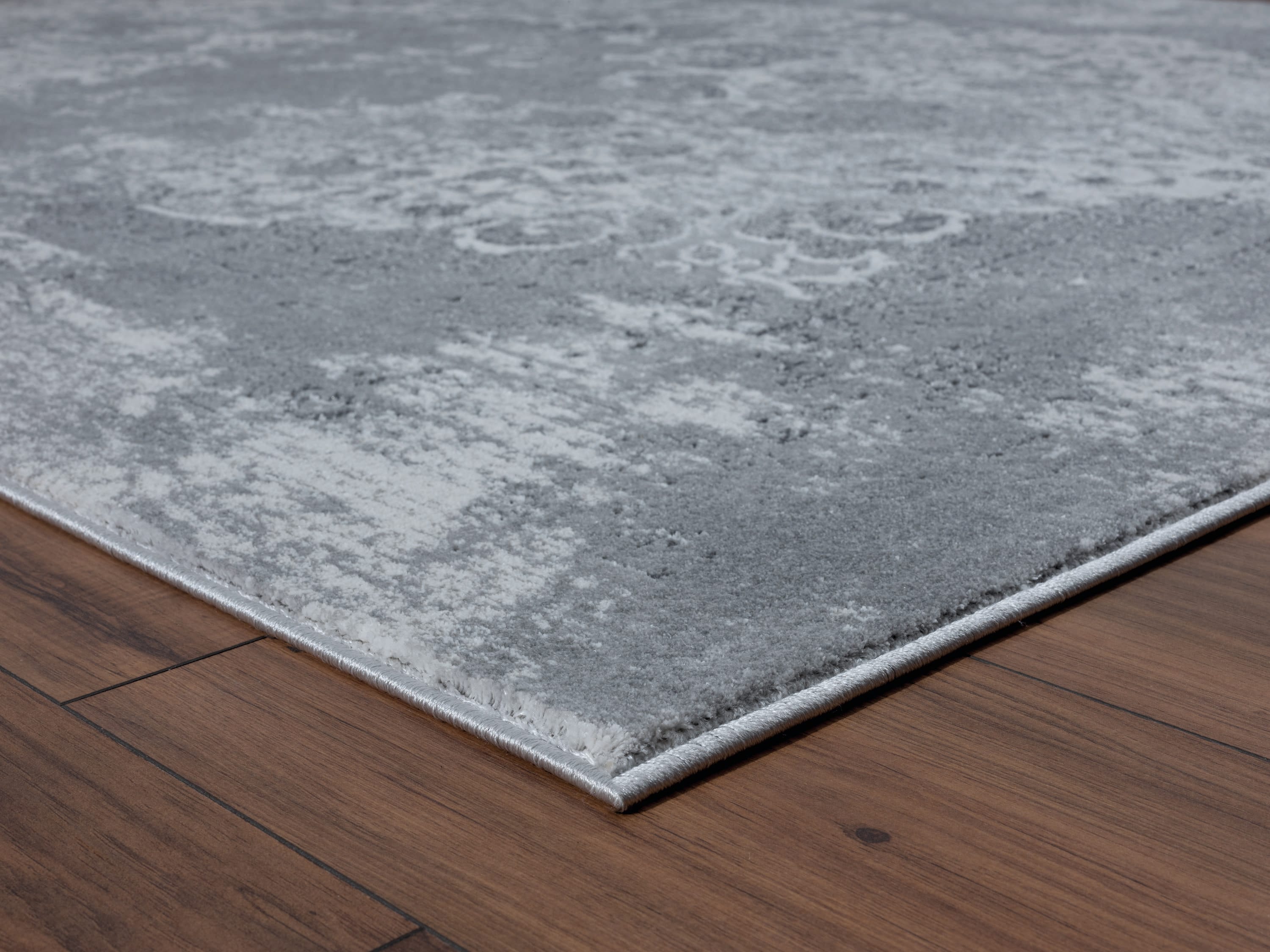 United Weavers Of America 4525 10372 24 rugs - View #4