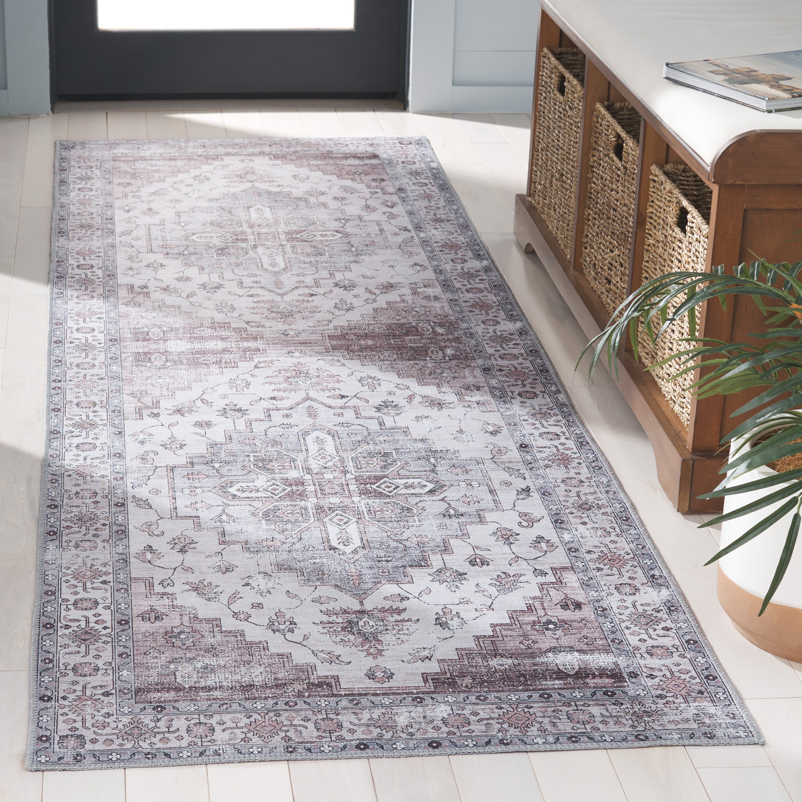 Arizona 209F Grey/Ivory 2ft-6in x 8ft Traditional Rug