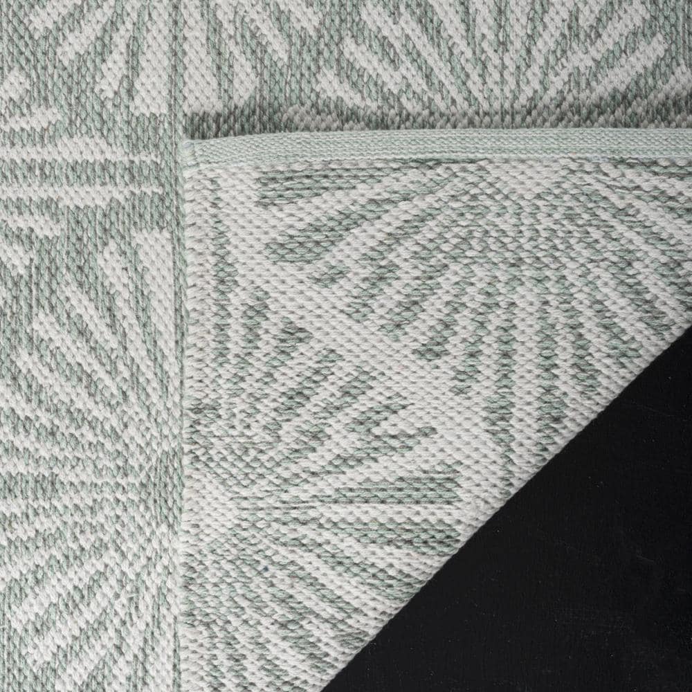 Montauk Light Green and Ivory Geometric Wool Area Rug 8' x 10'