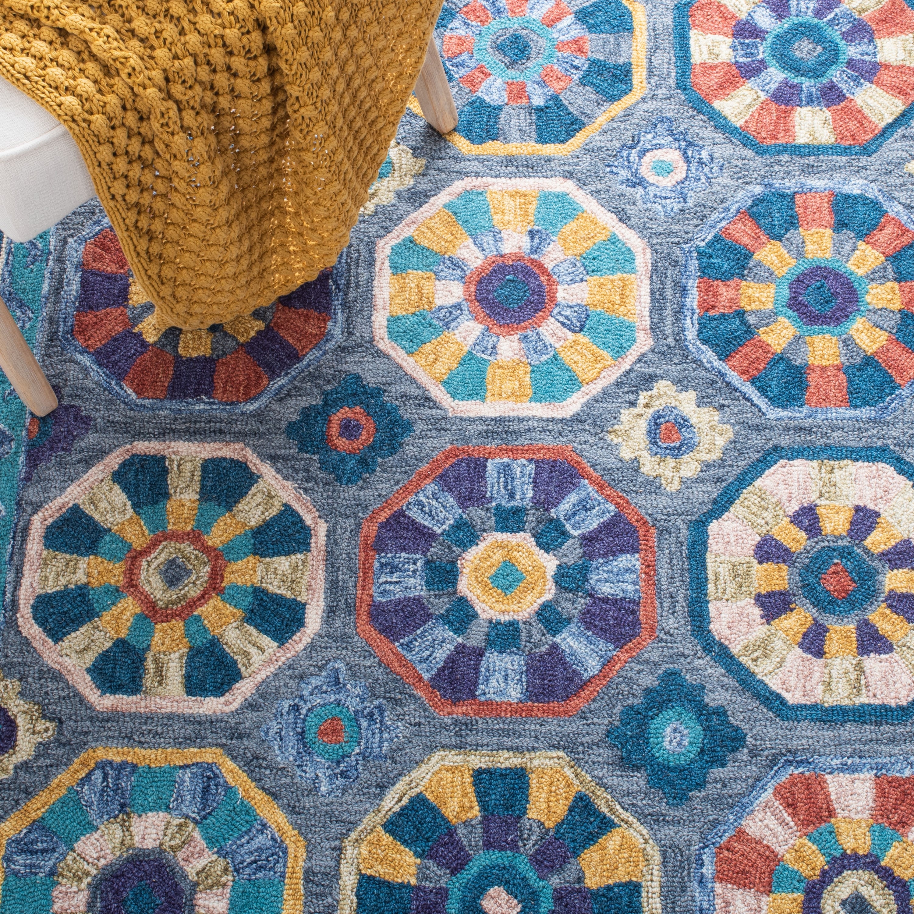 Safavieh MET116M-3 rugs - View #6