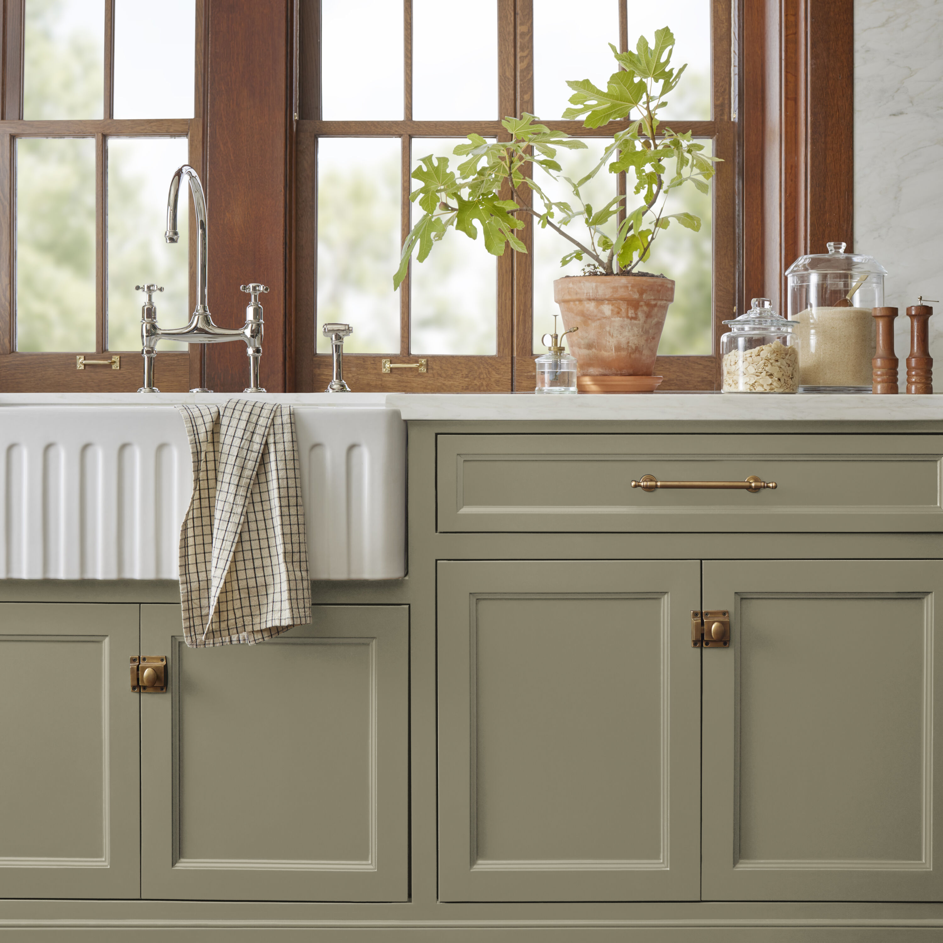Magnolia Home 00153404 Cabinet-Furniture-Paint - View #3