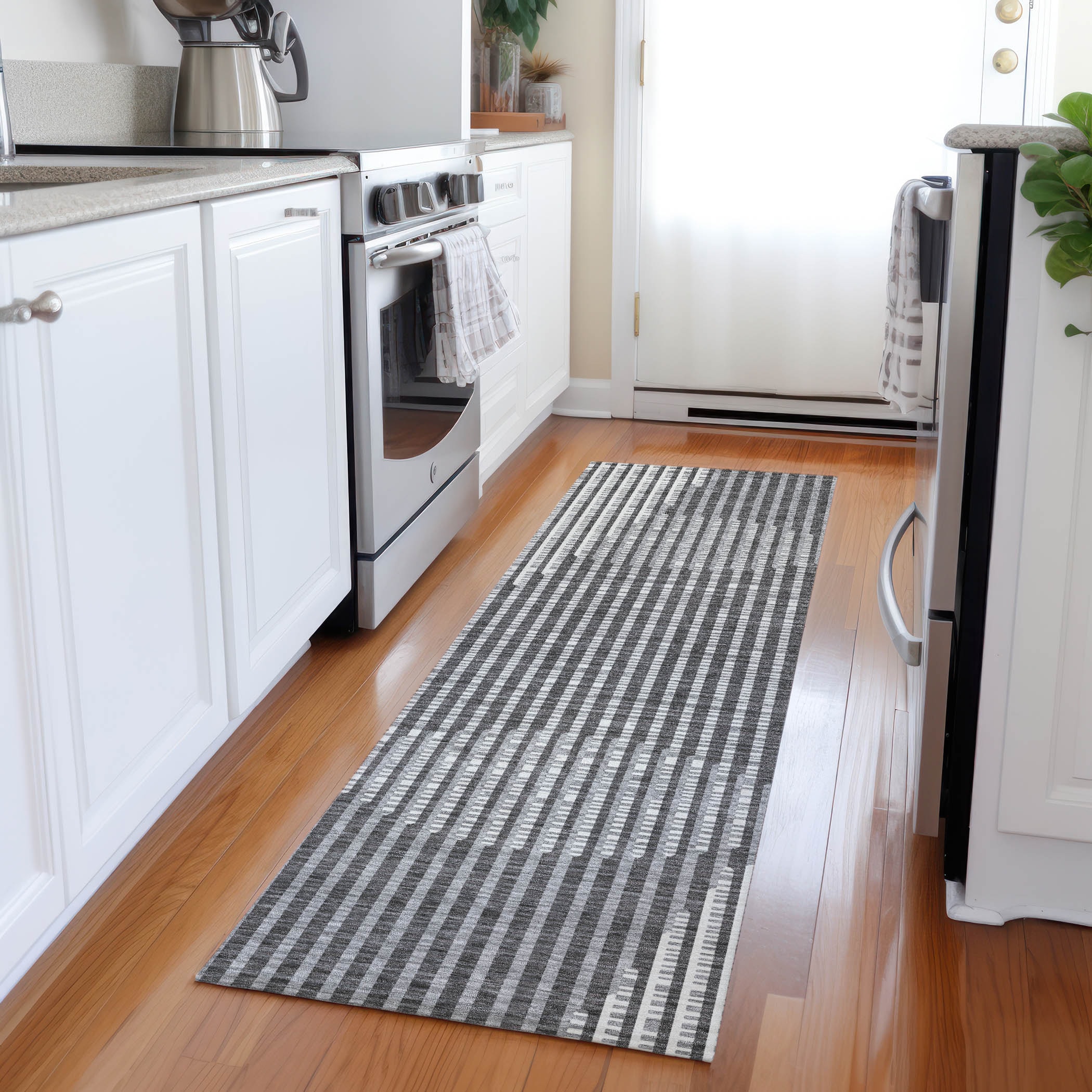 Addison Rugs ACN1001CC2X8 Chantille ACN1001CC 2 x 7 (ft) Polyester Charcoal Rectangular Indoor/Outdoor Geometric Machine washable Runner rug