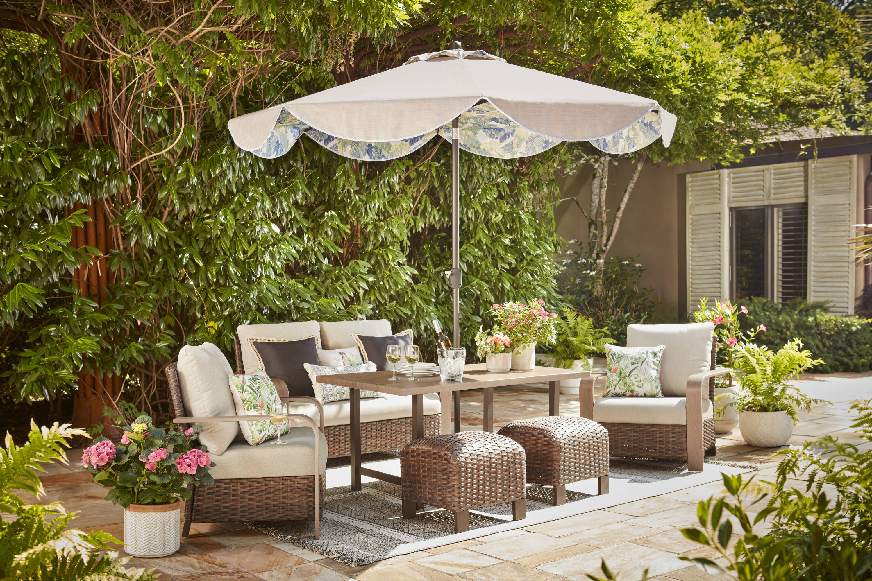 Outdoor Patio Conversation Sets