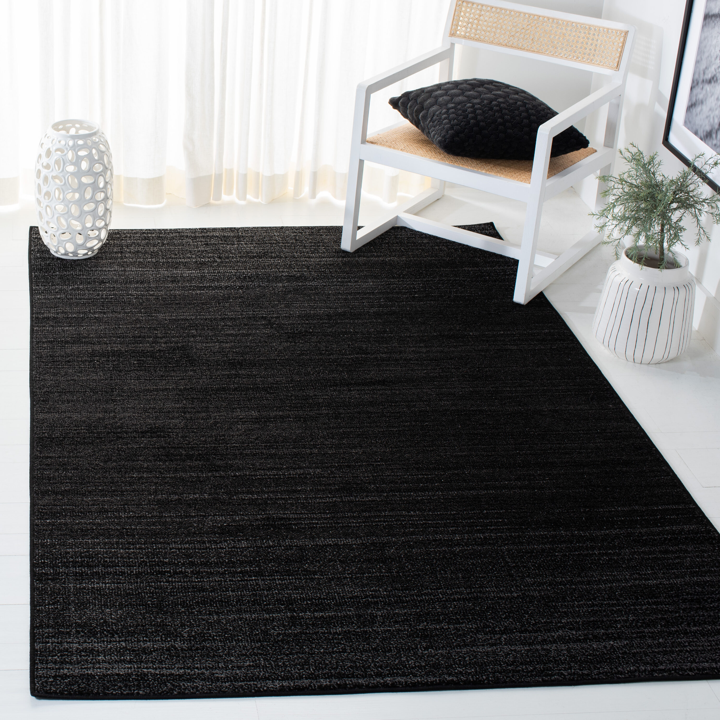 Adirondack 284F Black Ivory 4ft x 6ft Small Rectangle Rug