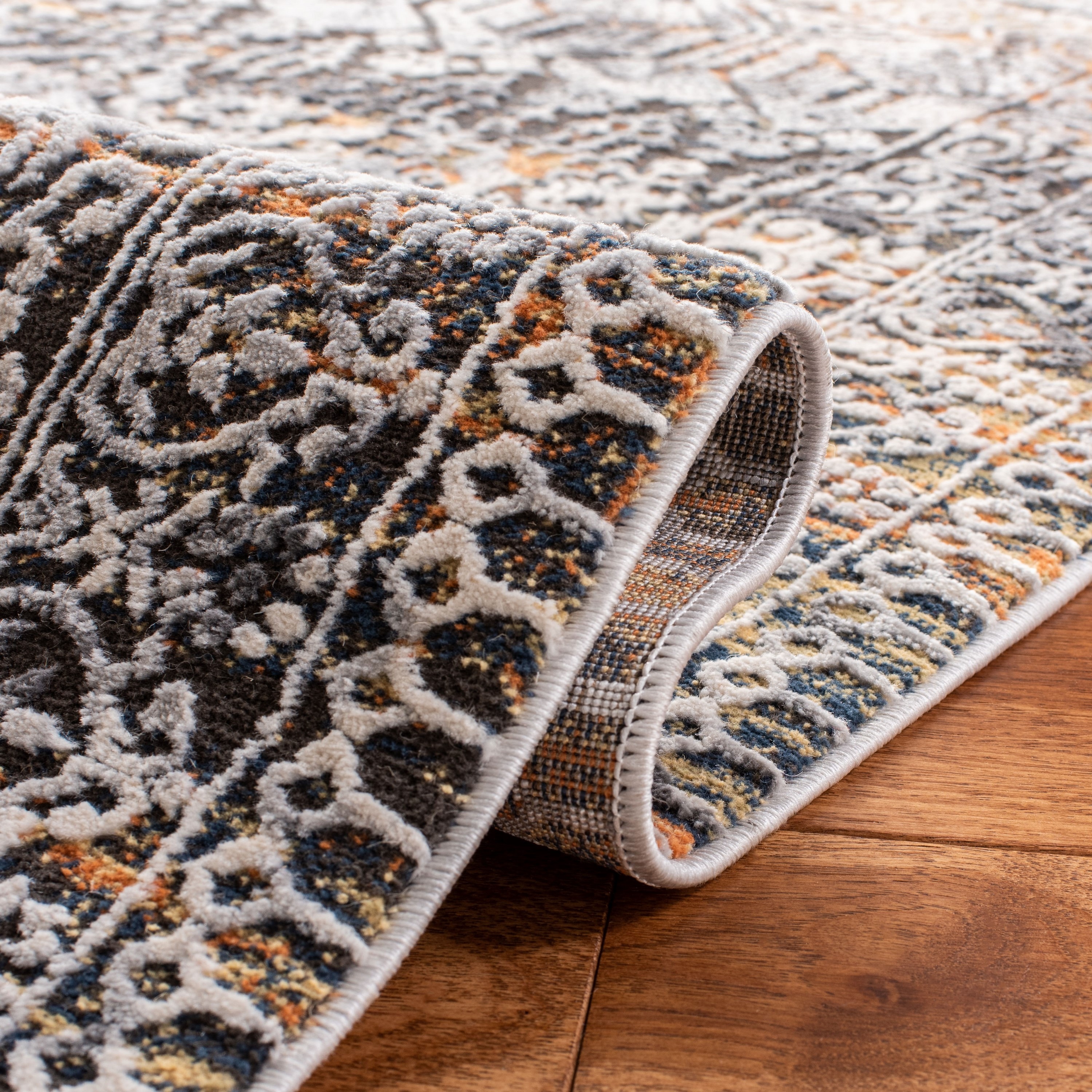 Reversible Easy-Care Grey/Brown Synthetic Rug, 4' x 6'