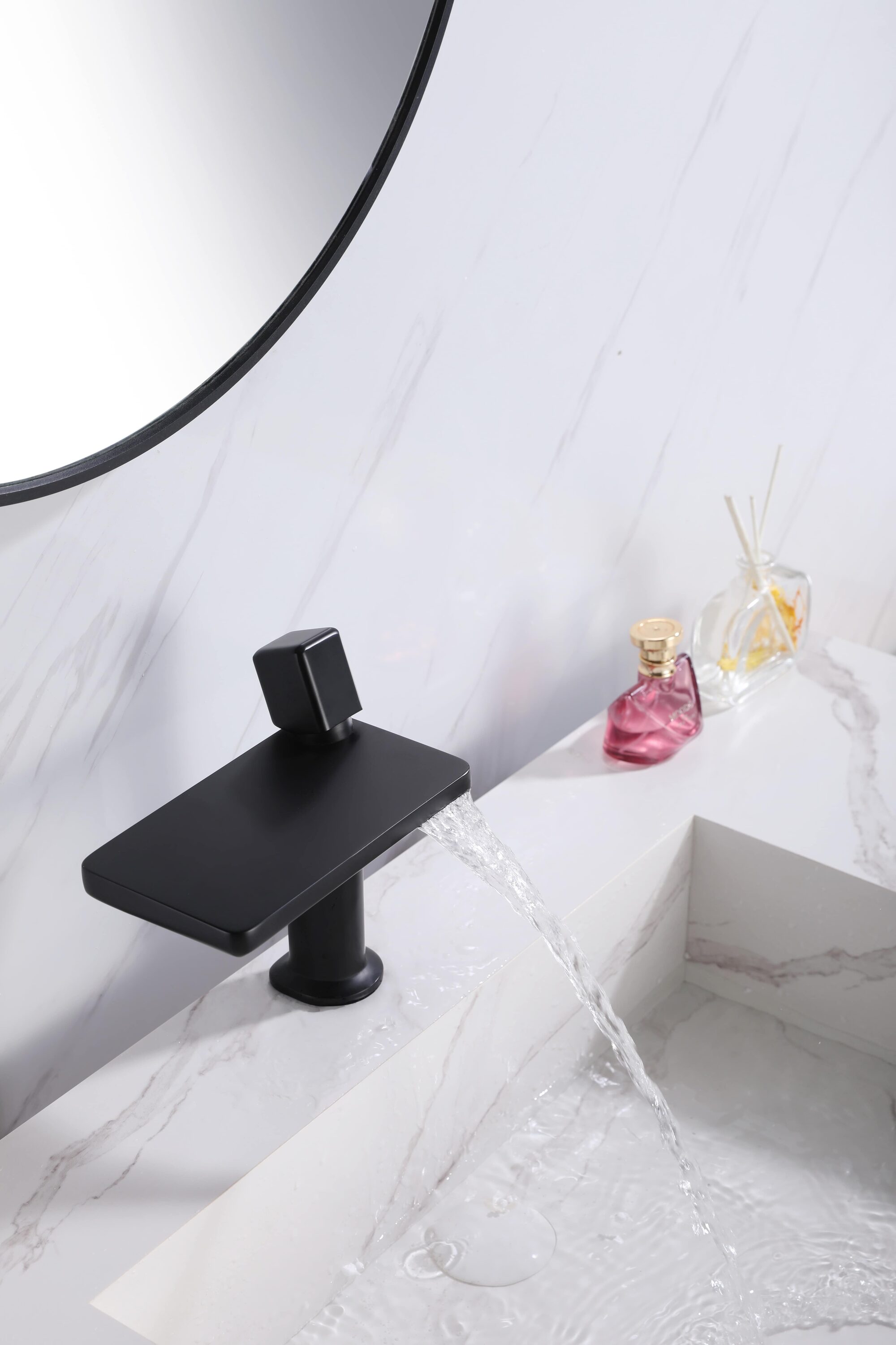 Misty Moon FXLW0402-SLT0372 Lavatory-Faucets - View #4