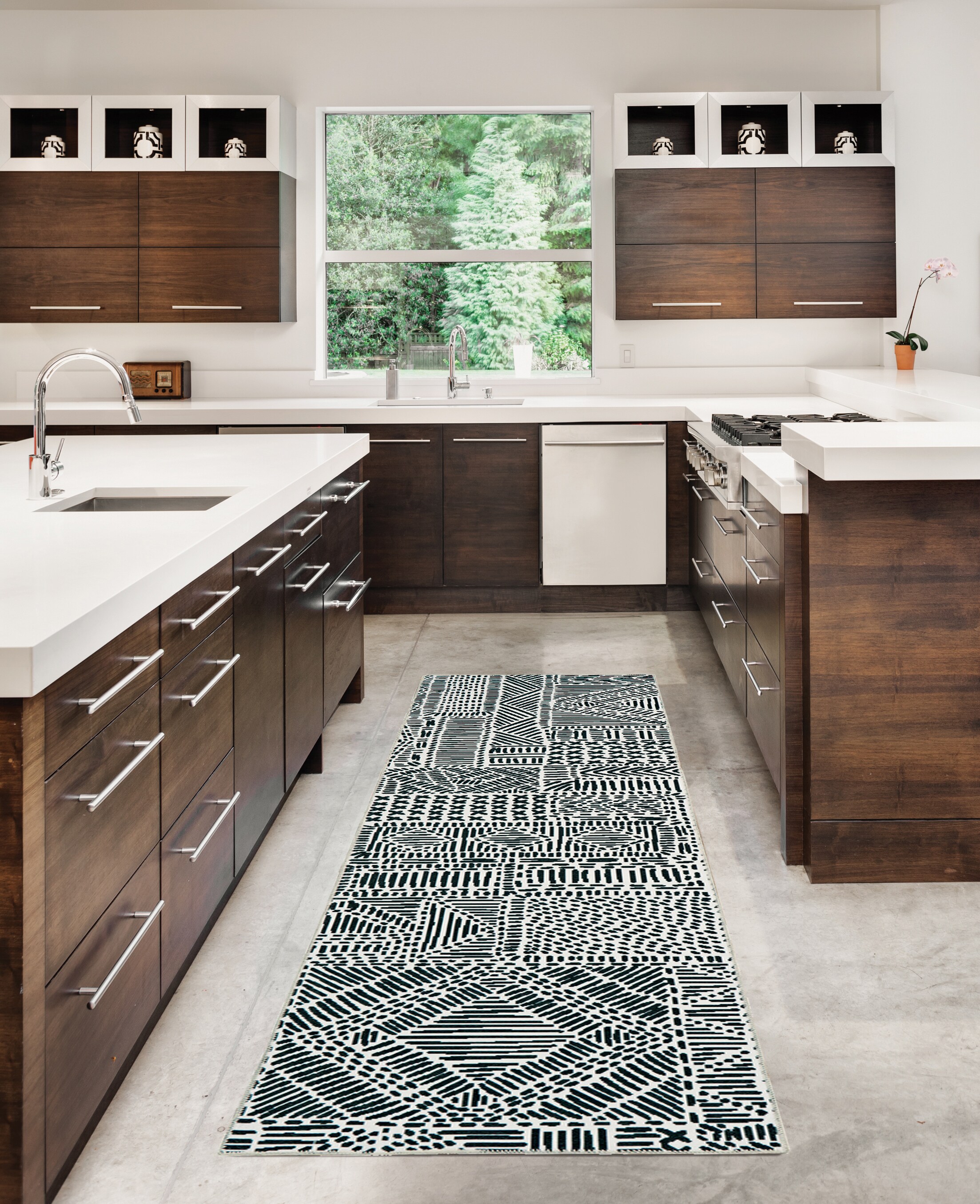 Linon RUGWR3028 rugs - View #5