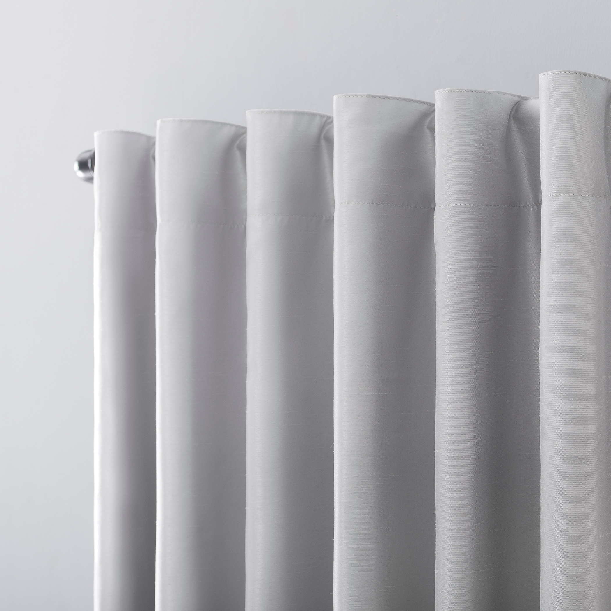 Sun Zero 58656 curtains - View #3