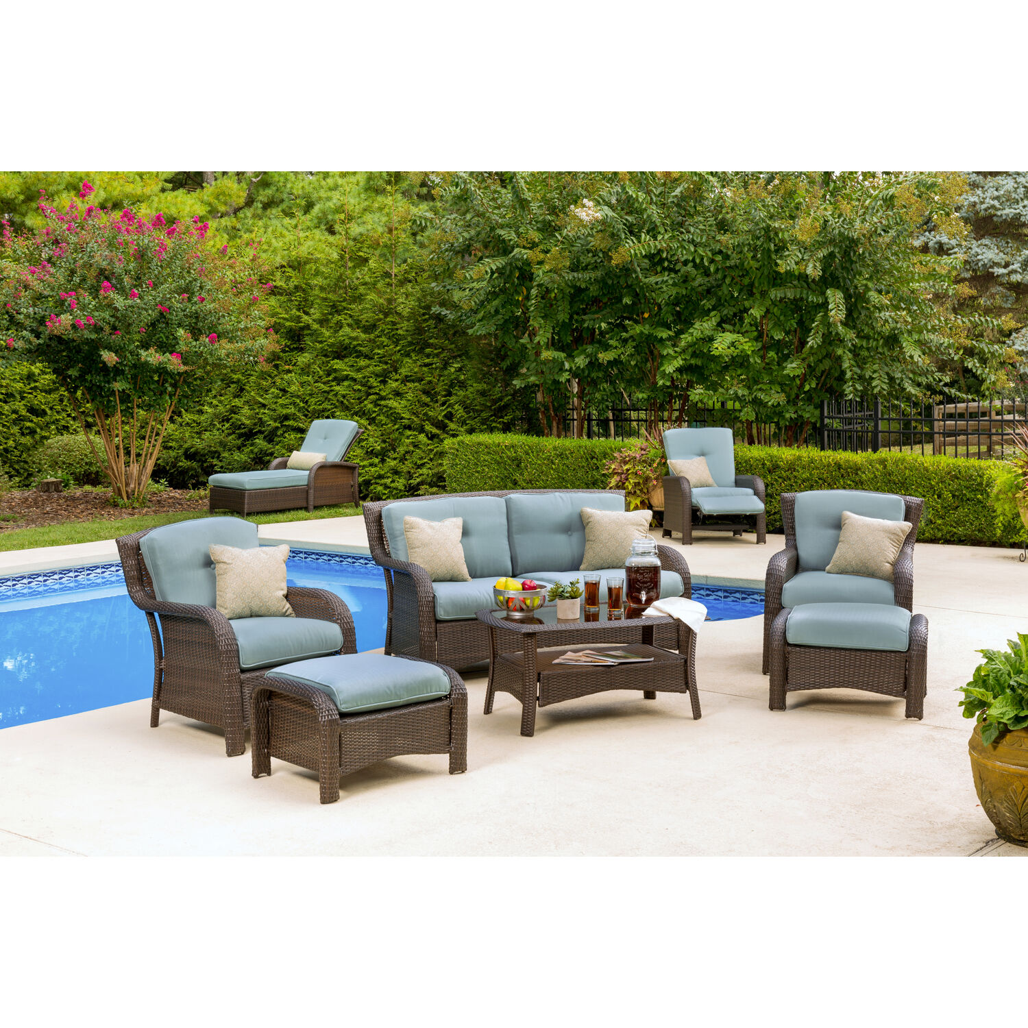 Hanover Strathmere 6-Piece Wicker Patio Conversation Set with Blue ...