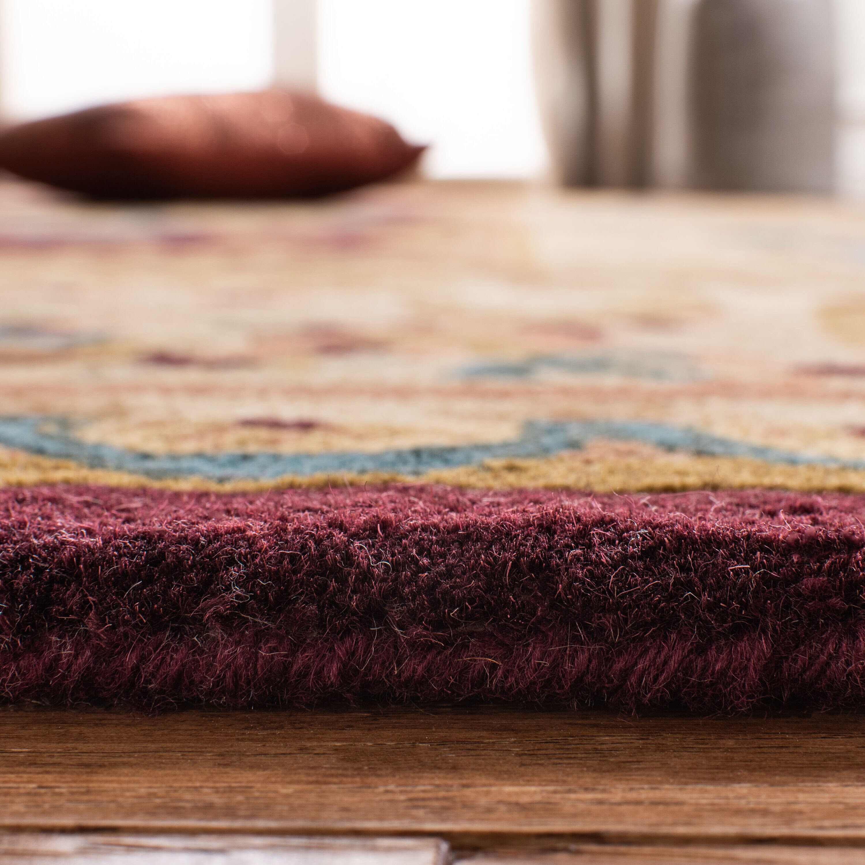 Safavieh EM422A-10 rugs - View #5