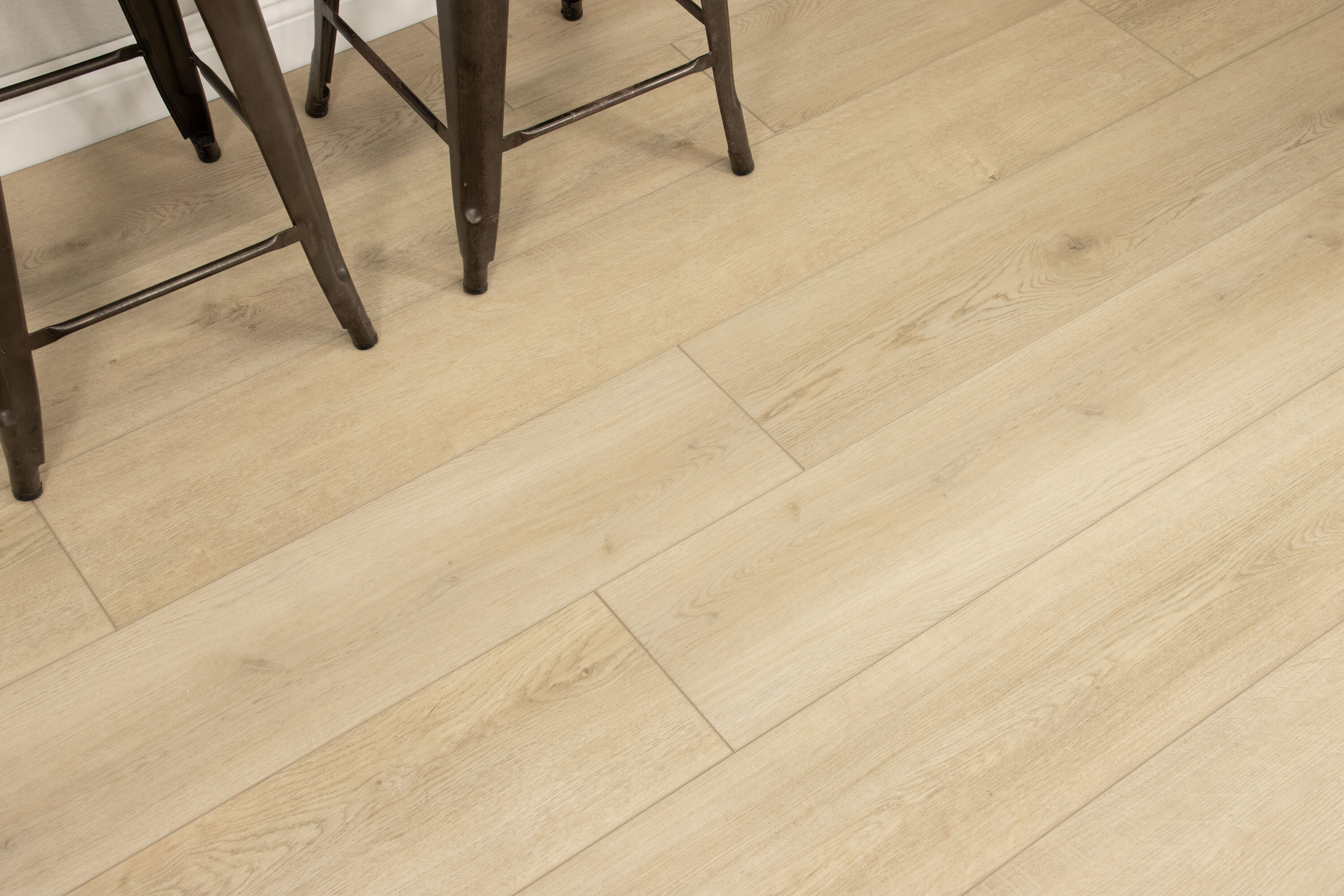 CALI 7902601107 Luxury-Vinyl-Plank-Samples - View #4
