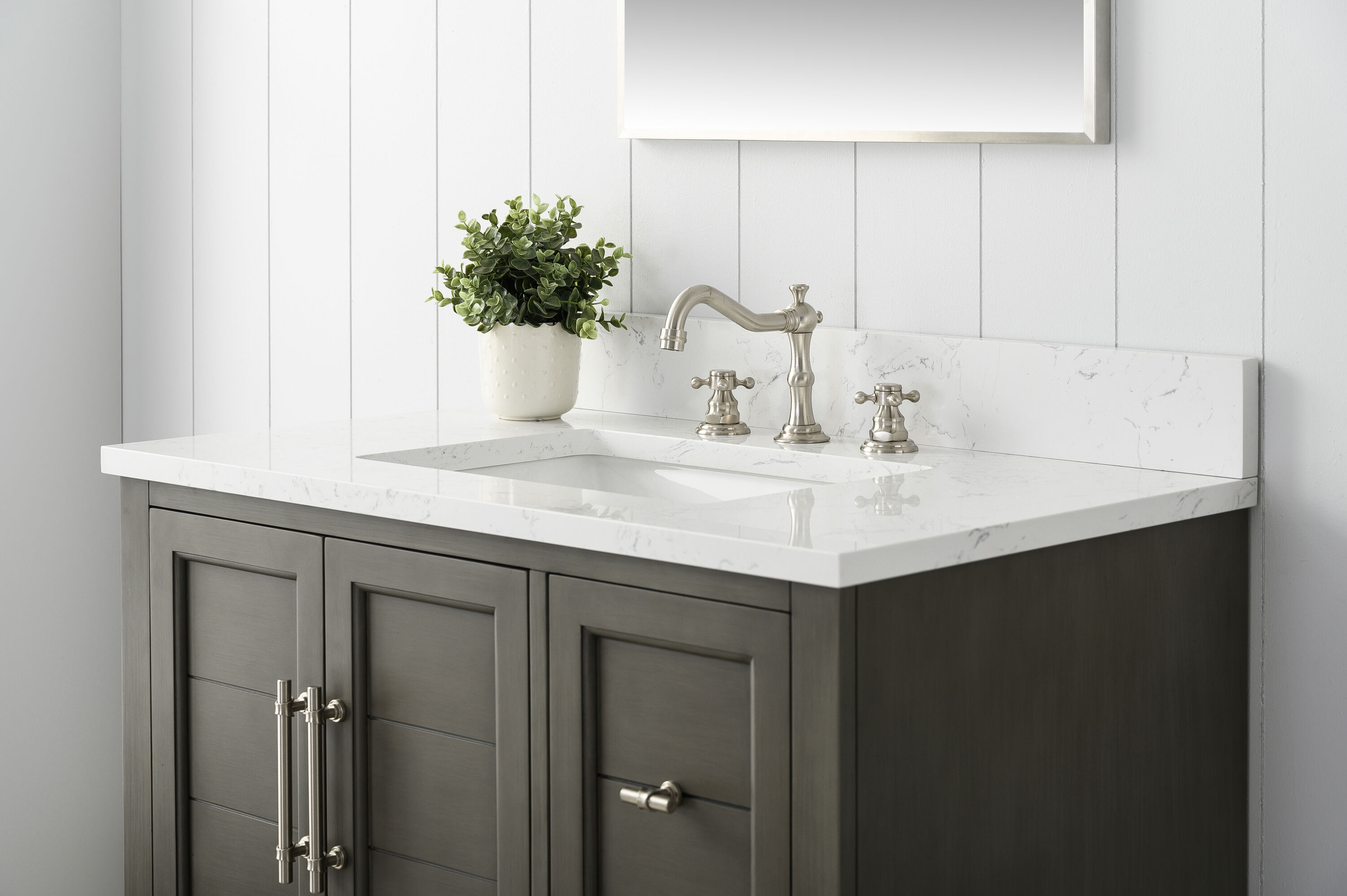 36-Inch Silver Grey Single Sink Bathroom Vanity with Quartz Top