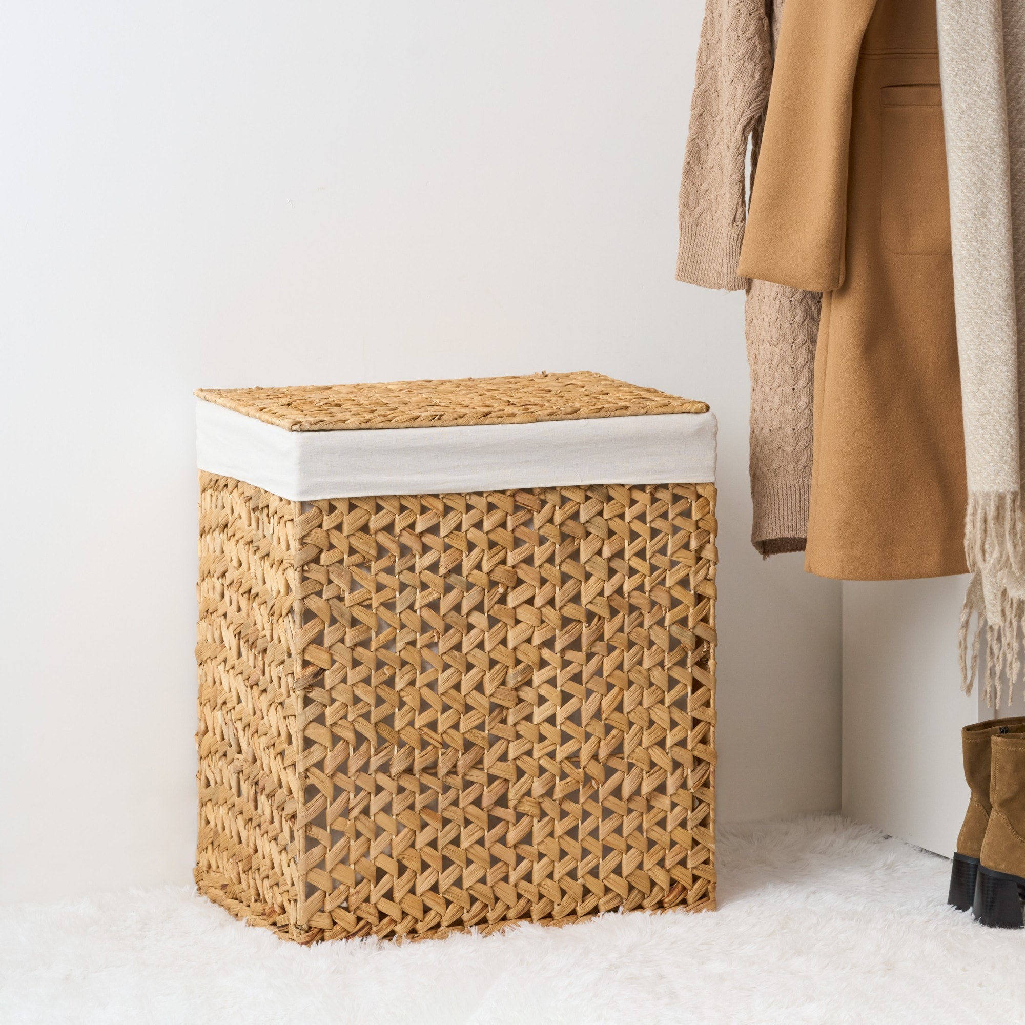 LOVMOR Judas Water Hyacinth Woven Brown Rectangular Laundry Hamper