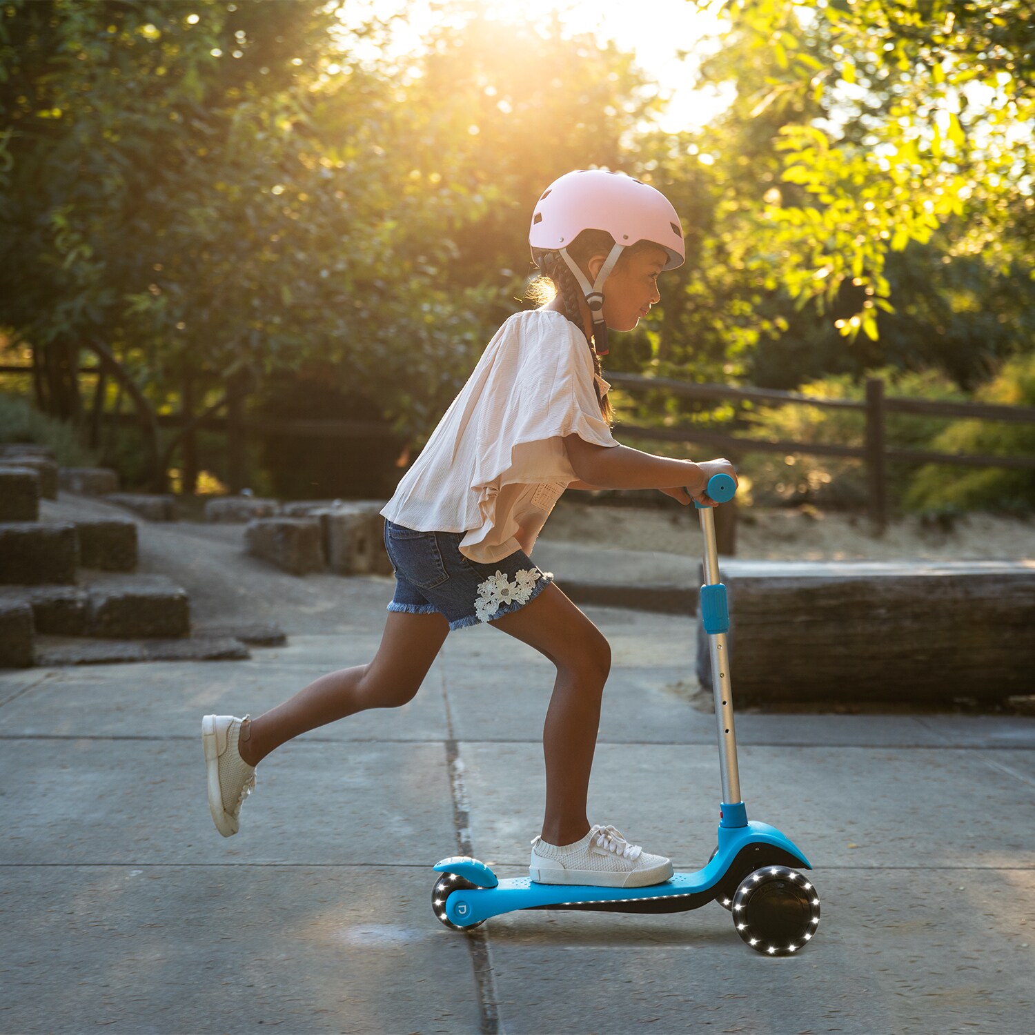 Jetson LUMI 3 Wheel Kick Scooter - LED Light-Up Wheels and Deck ...