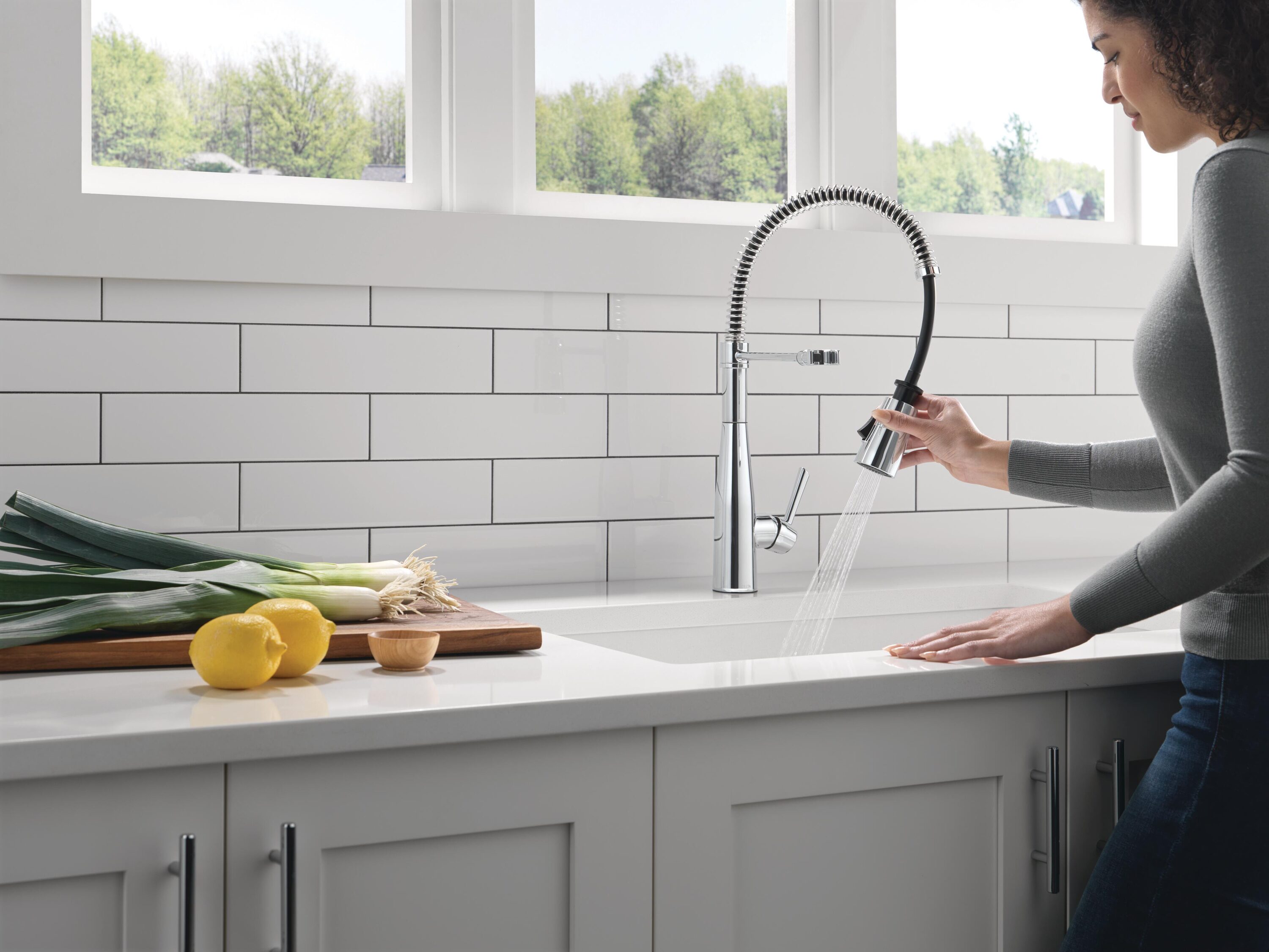 Delta 9613-DST Kitchen-Faucets - View #2