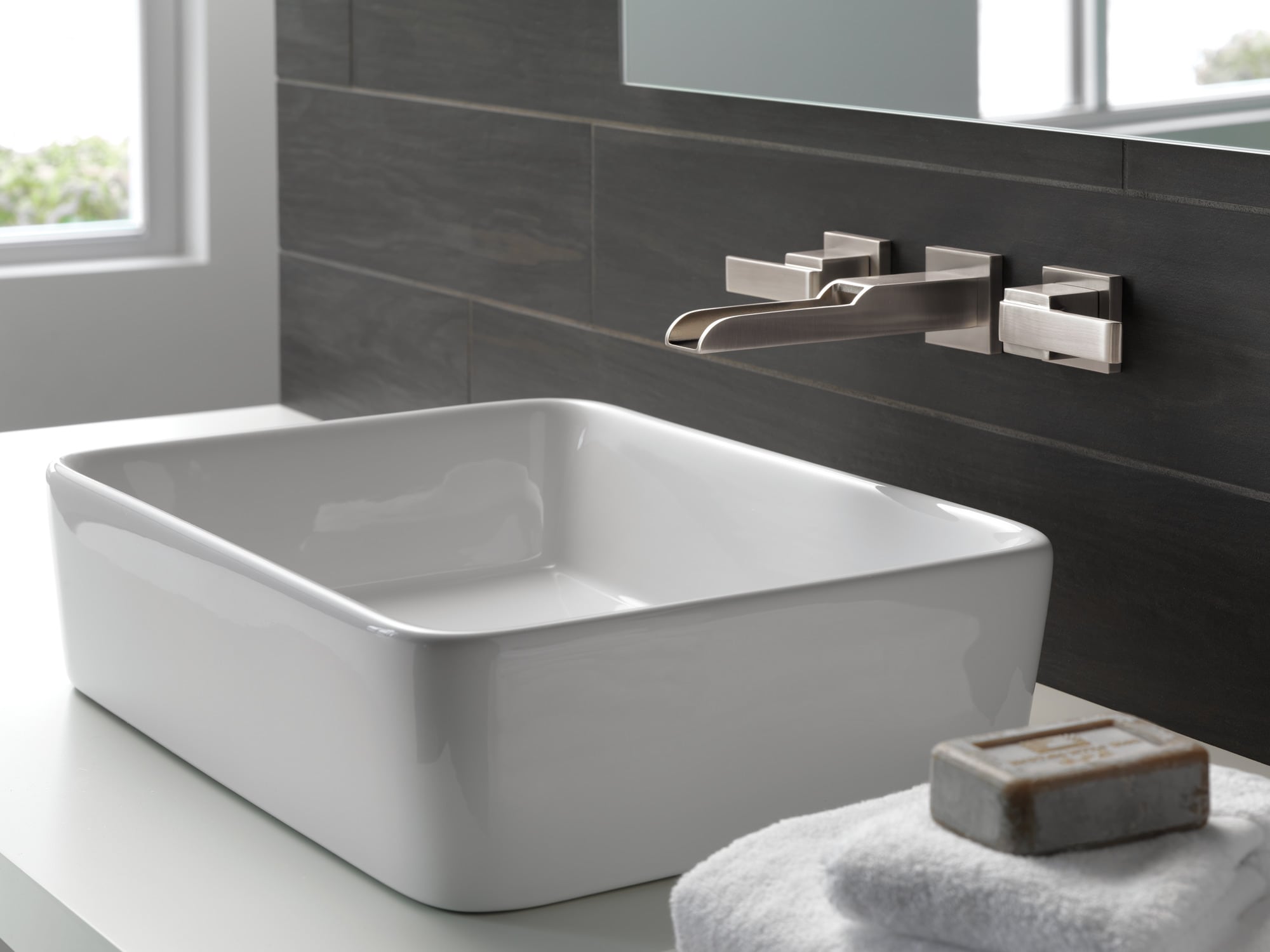 Delta T3568LF-SSWL Lavatory-Faucets - View #4